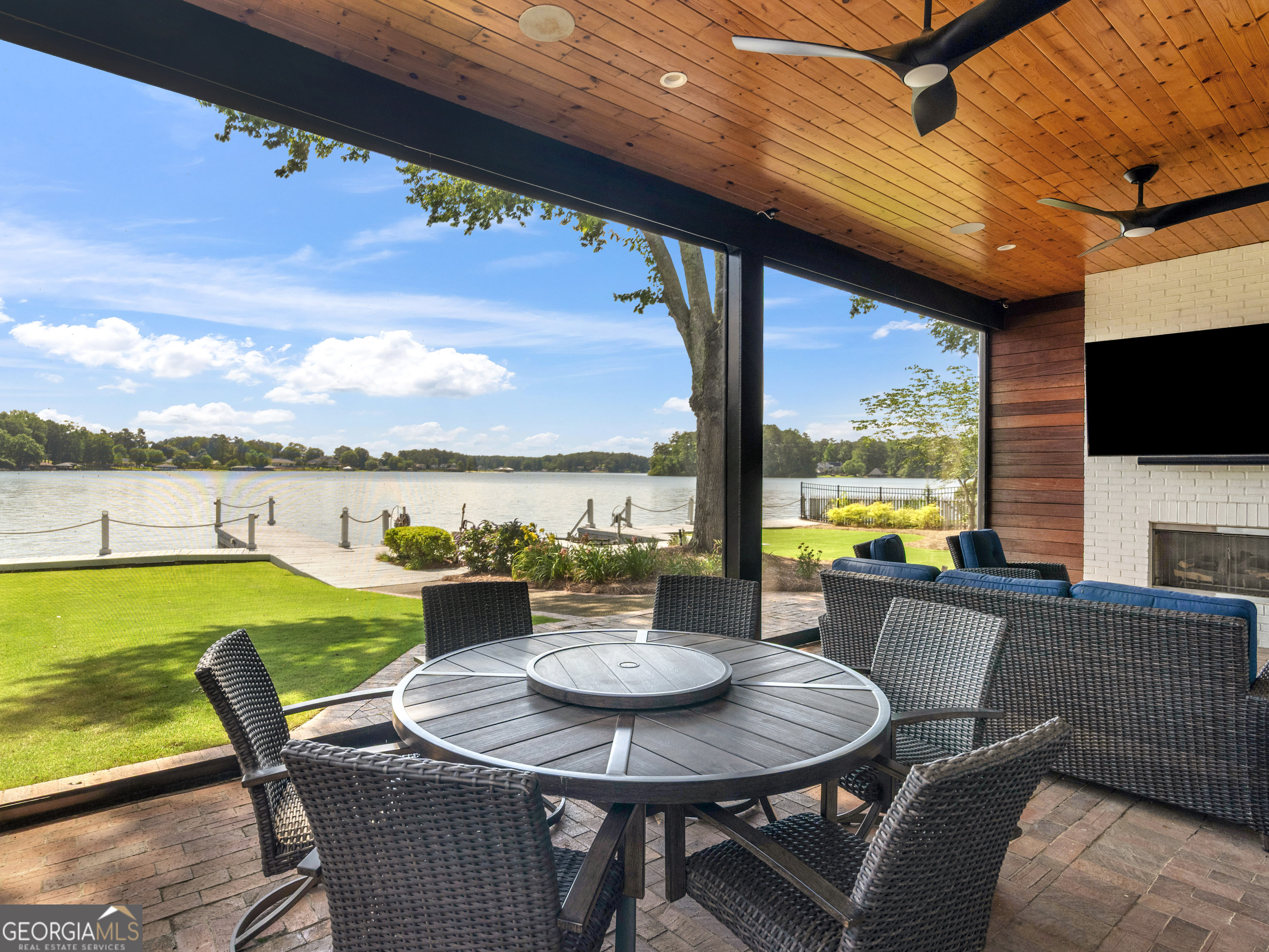 2775 Club Valley Court