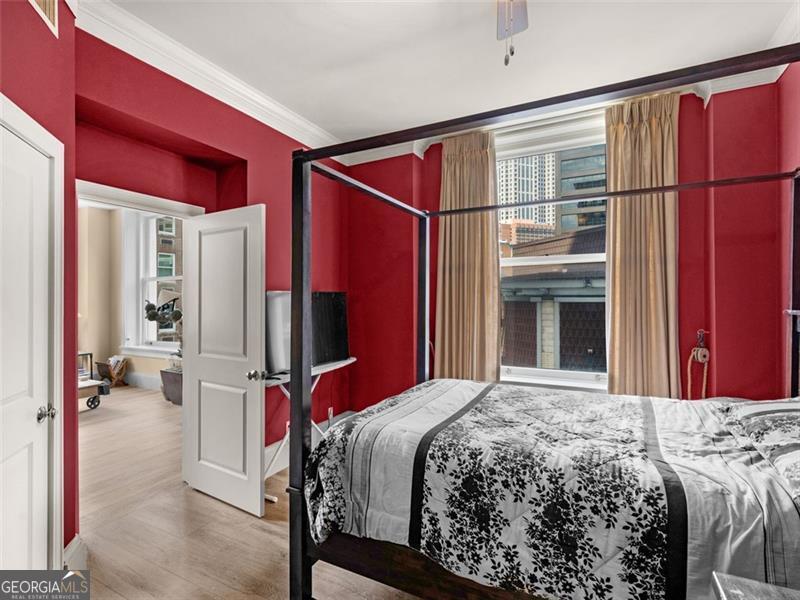 57 FORSYTH Street NW # 5B