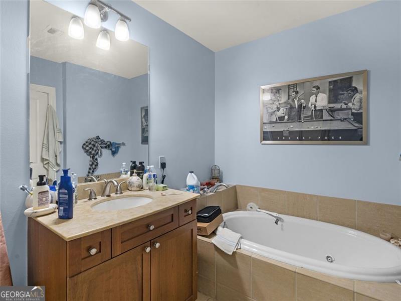 57 FORSYTH Street NW # 5B