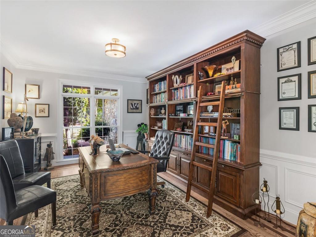 598 ELLIOTT Road