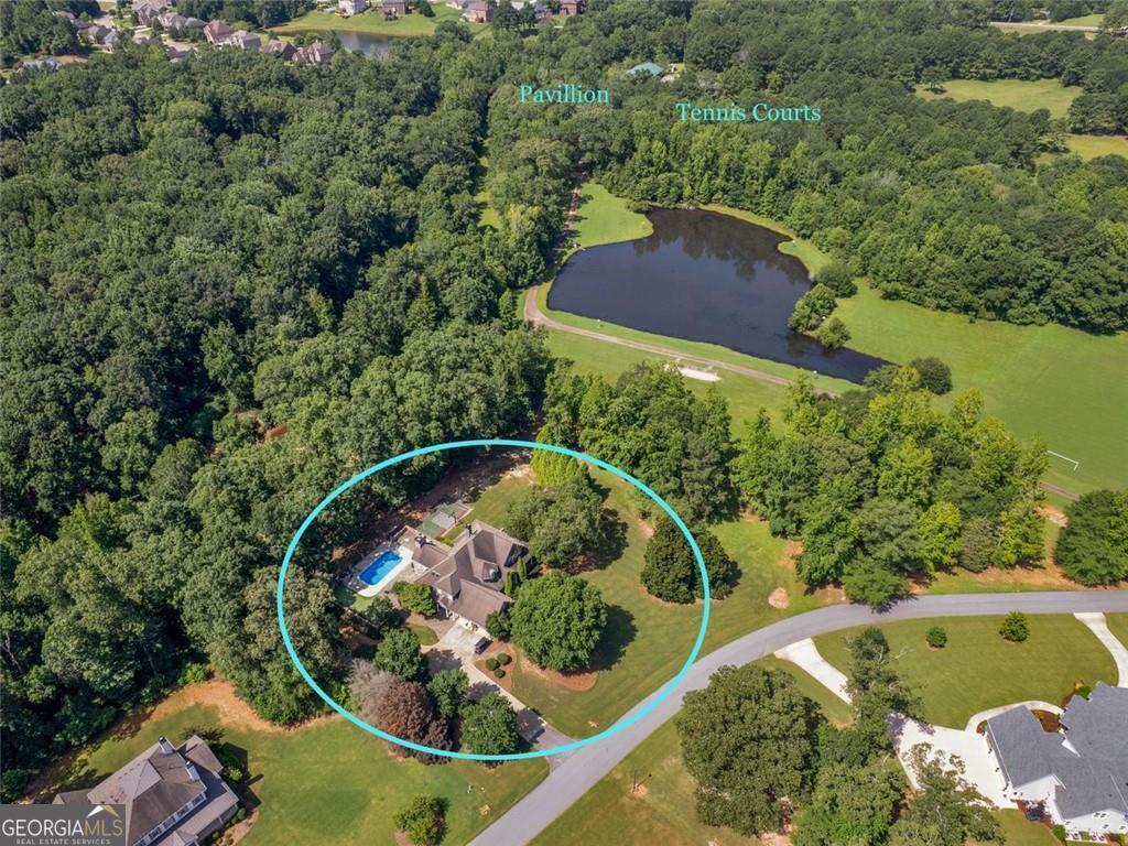 598 ELLIOTT Road