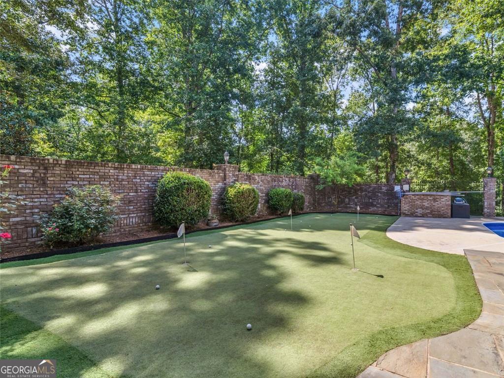 598 ELLIOTT Road