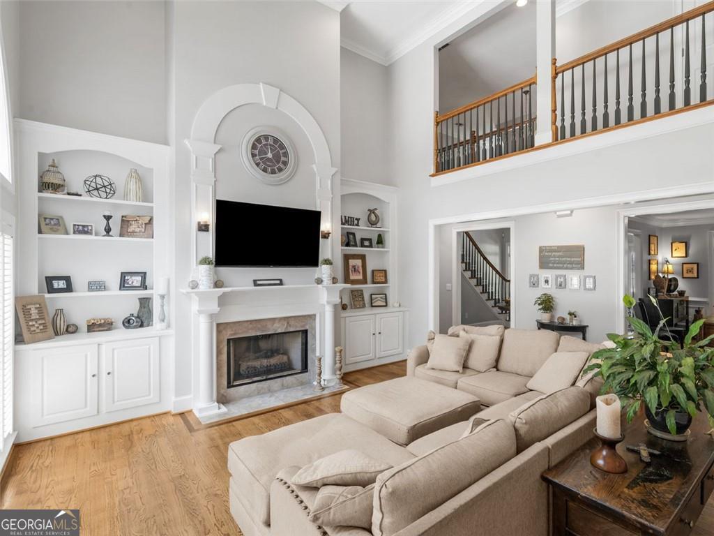 598 ELLIOTT Road