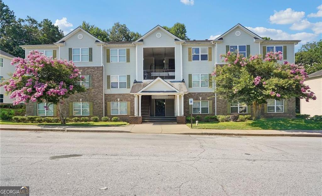 5203 Waldrop Place