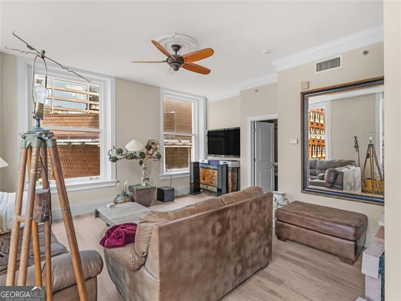 57 FORSYTH Street NW # 5B