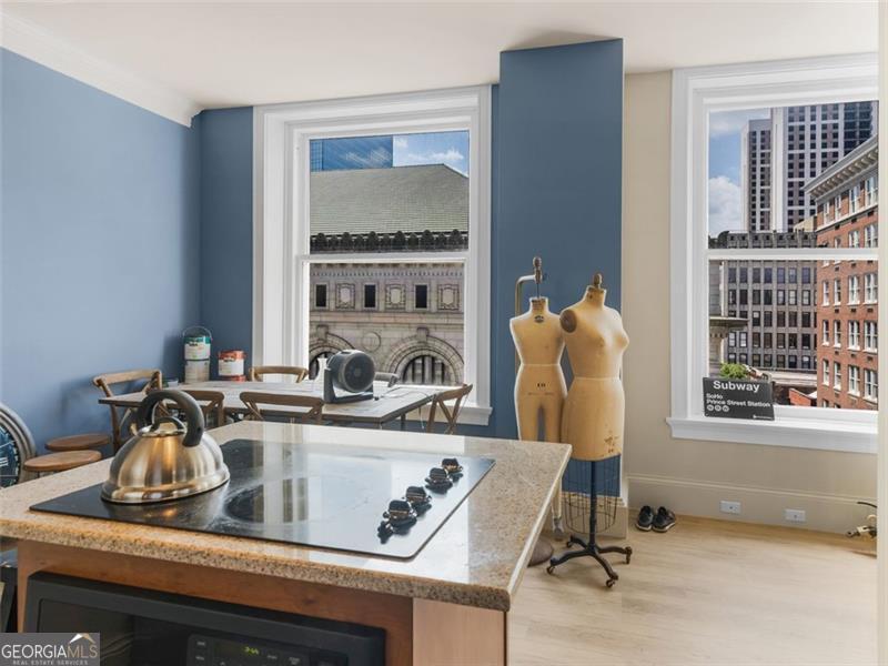 57 FORSYTH Street NW # 5B