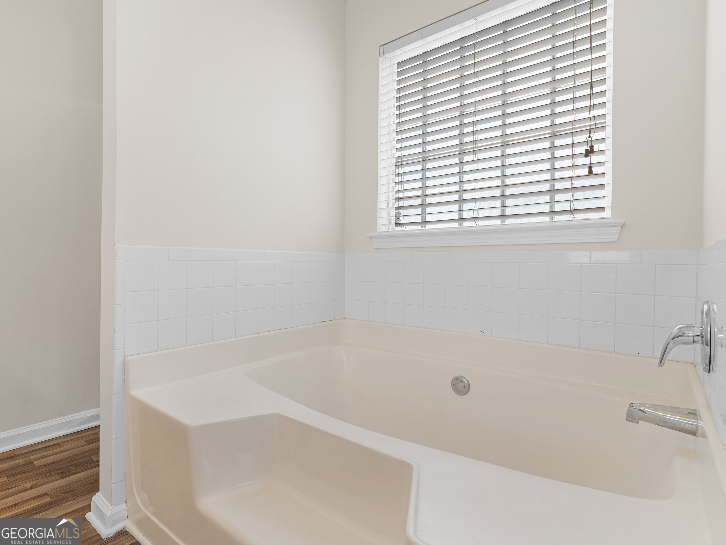 7228 Mountain Laurel Way