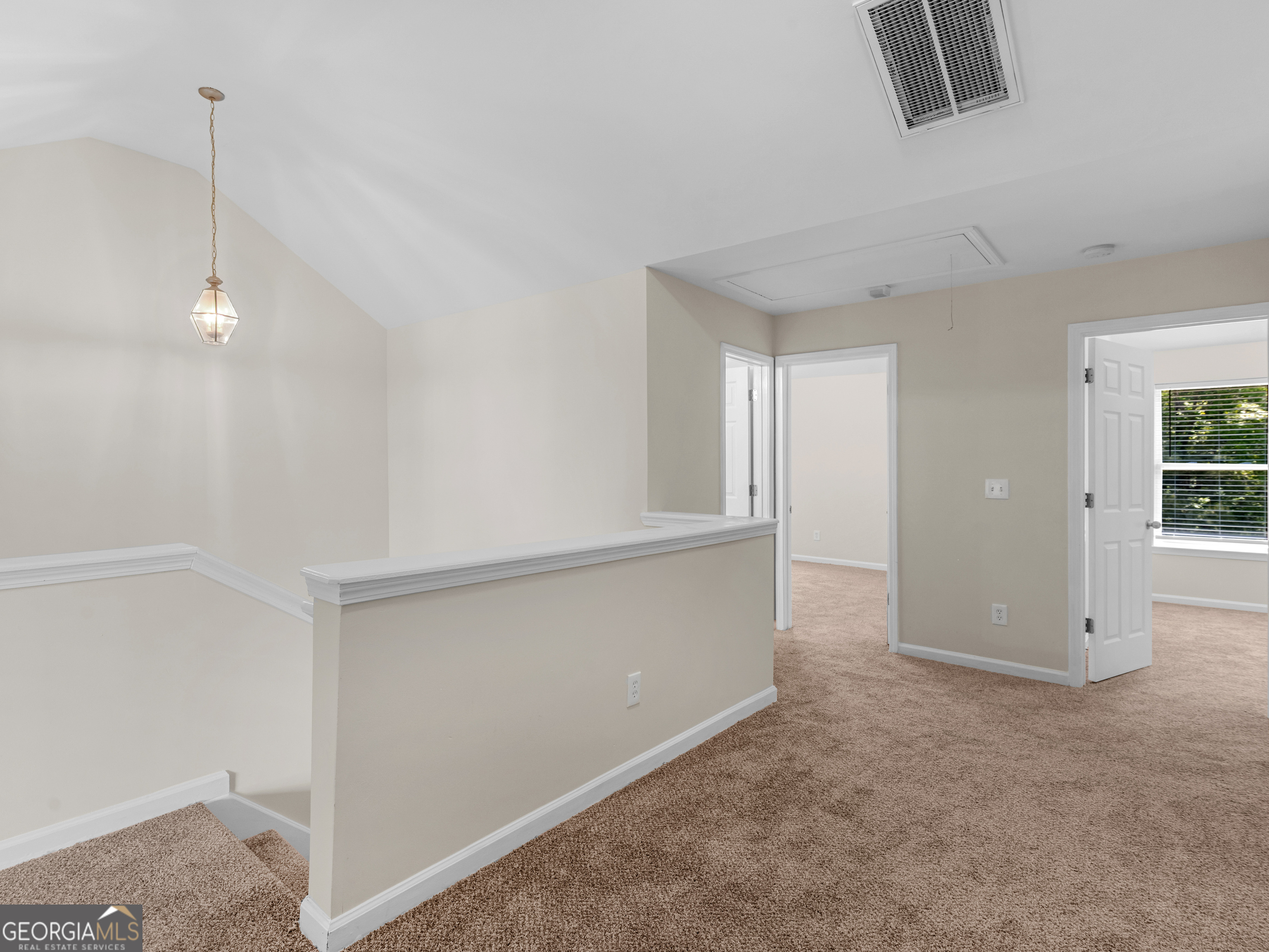 7228 Mountain Laurel Way