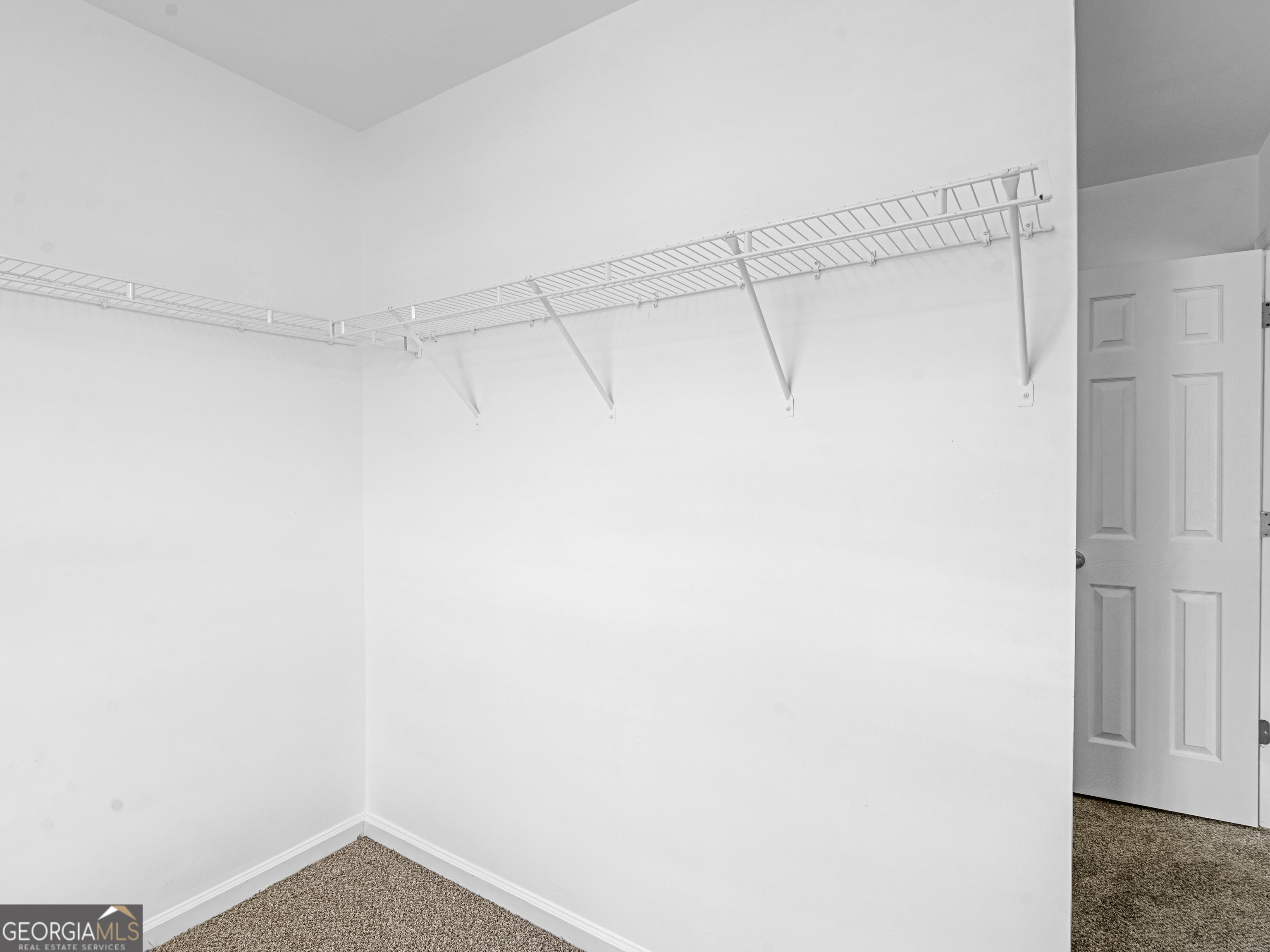 7228 Mountain Laurel Way