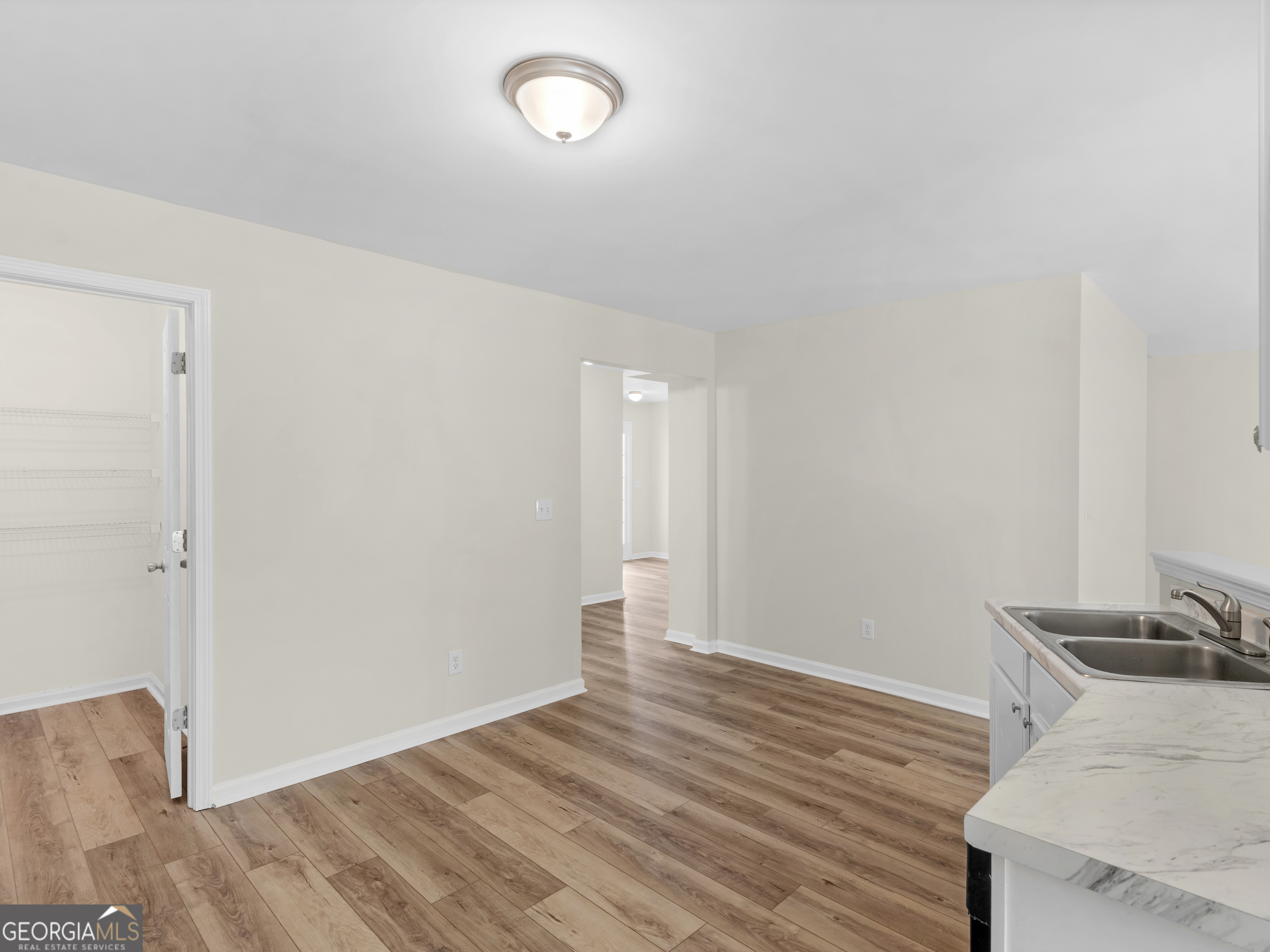 7228 Mountain Laurel Way