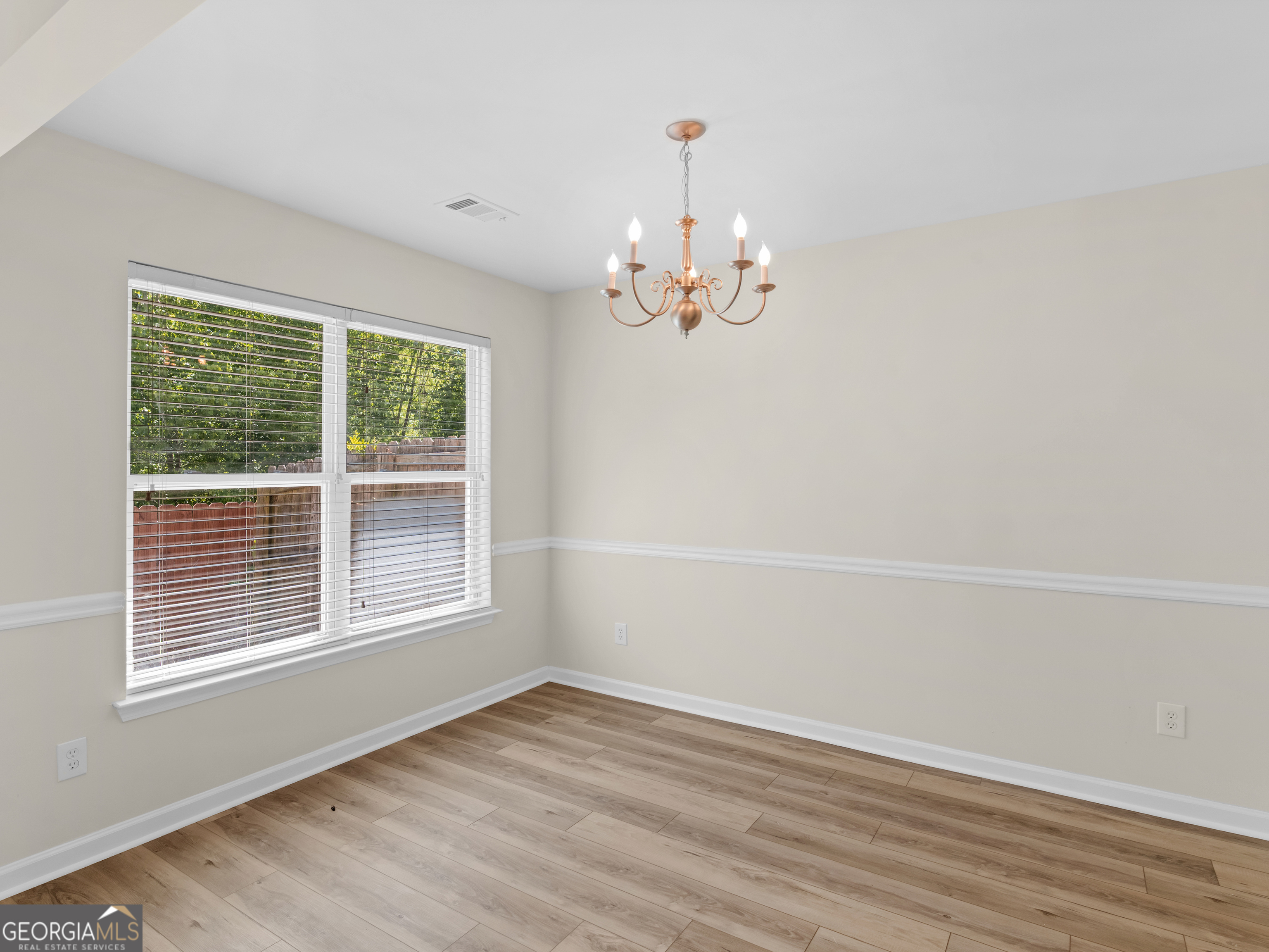 7228 Mountain Laurel Way