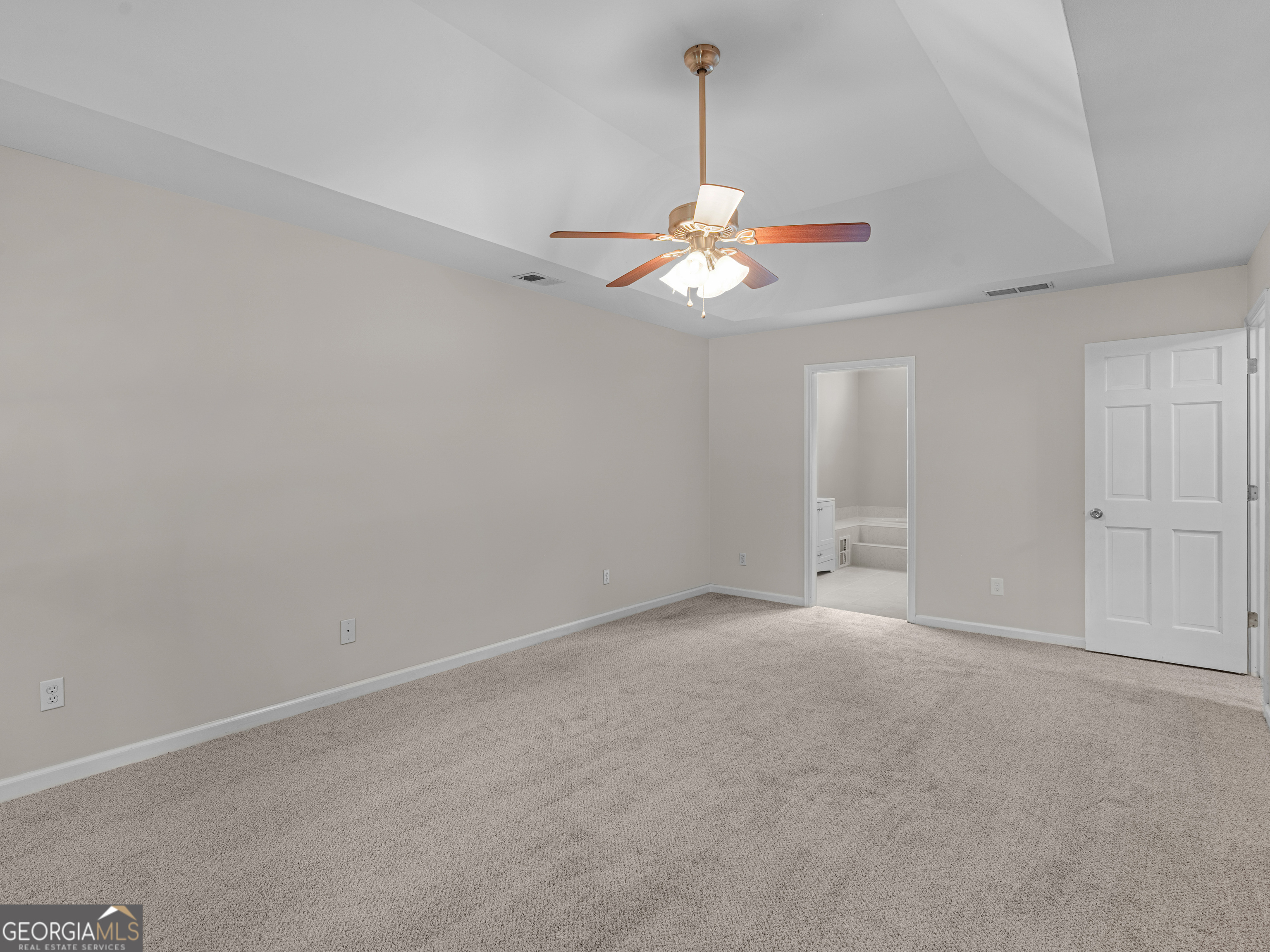 8601 N Shore Drive