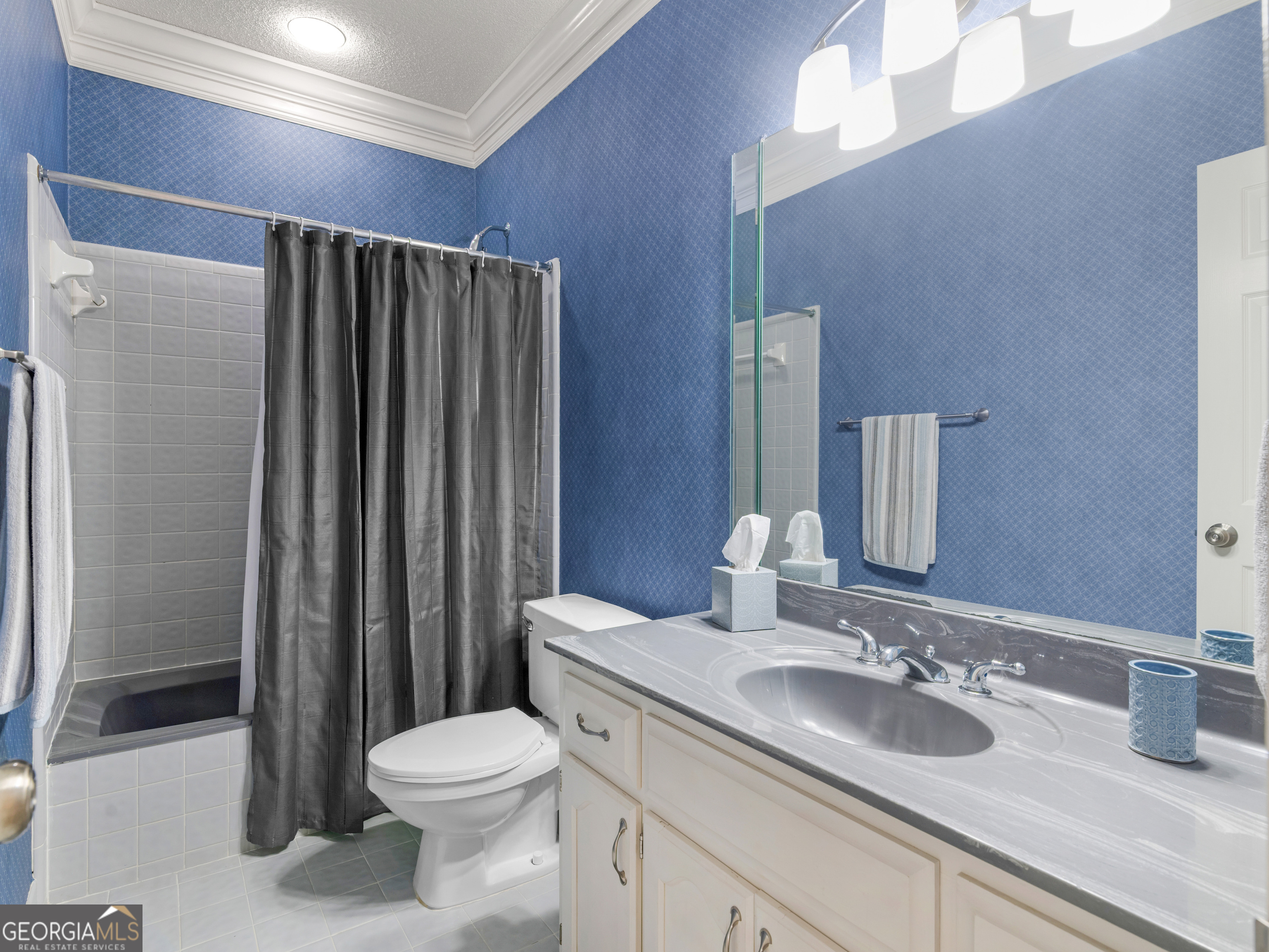 8568 Canal Drive
