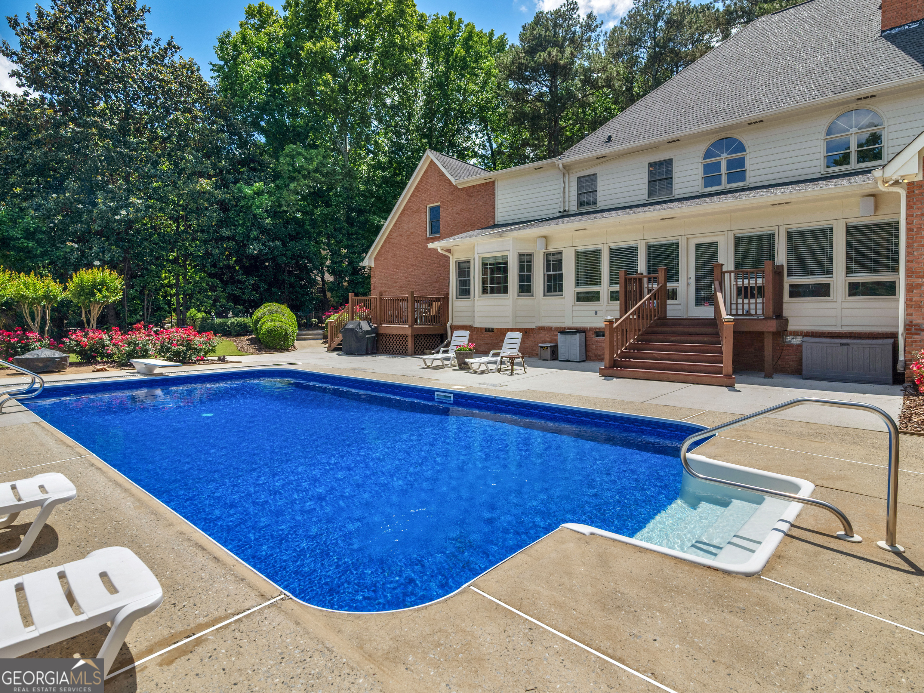 8568 Canal Drive