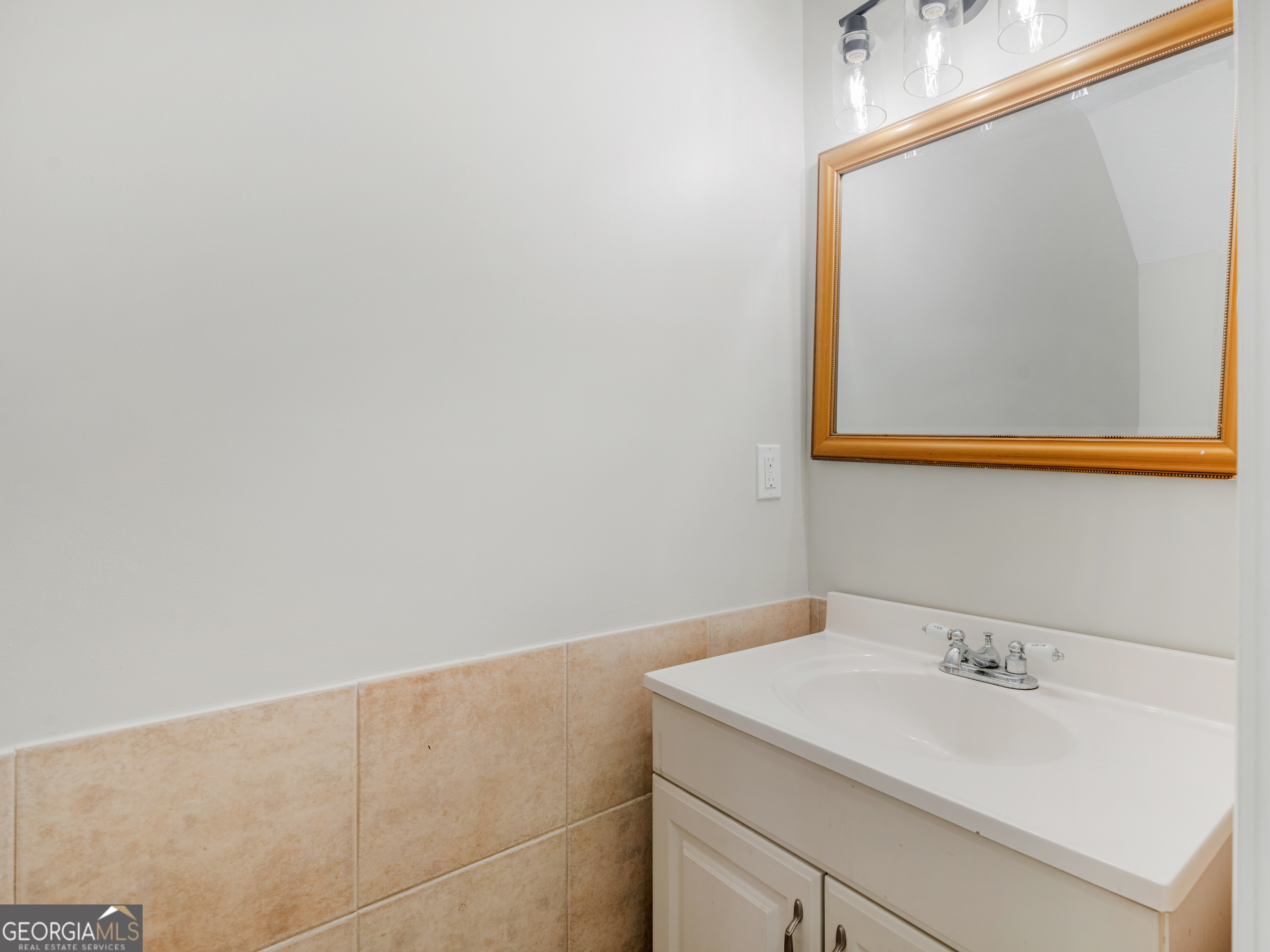 138 Hudson Bridge Court