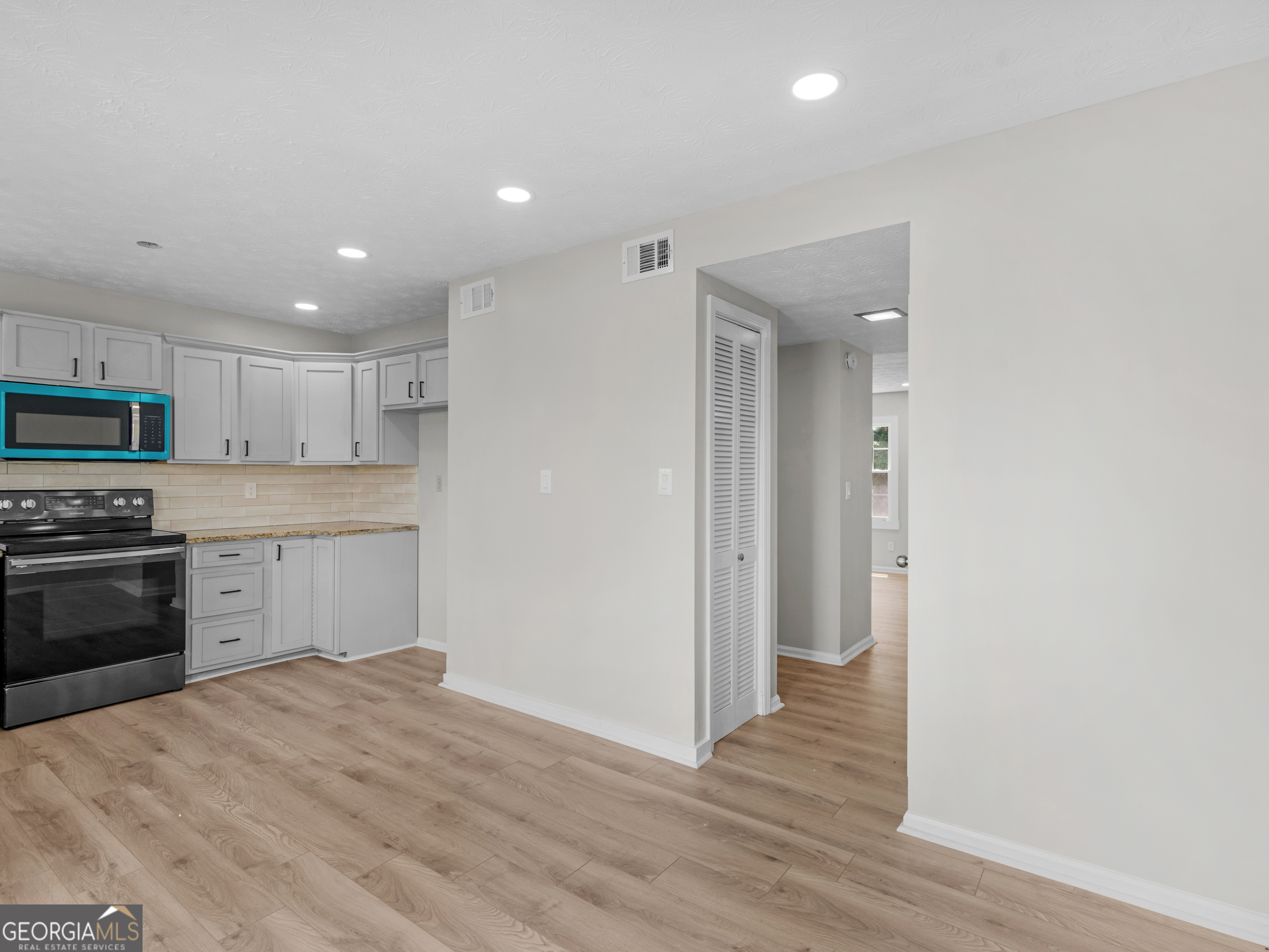 138 Hudson Bridge Court