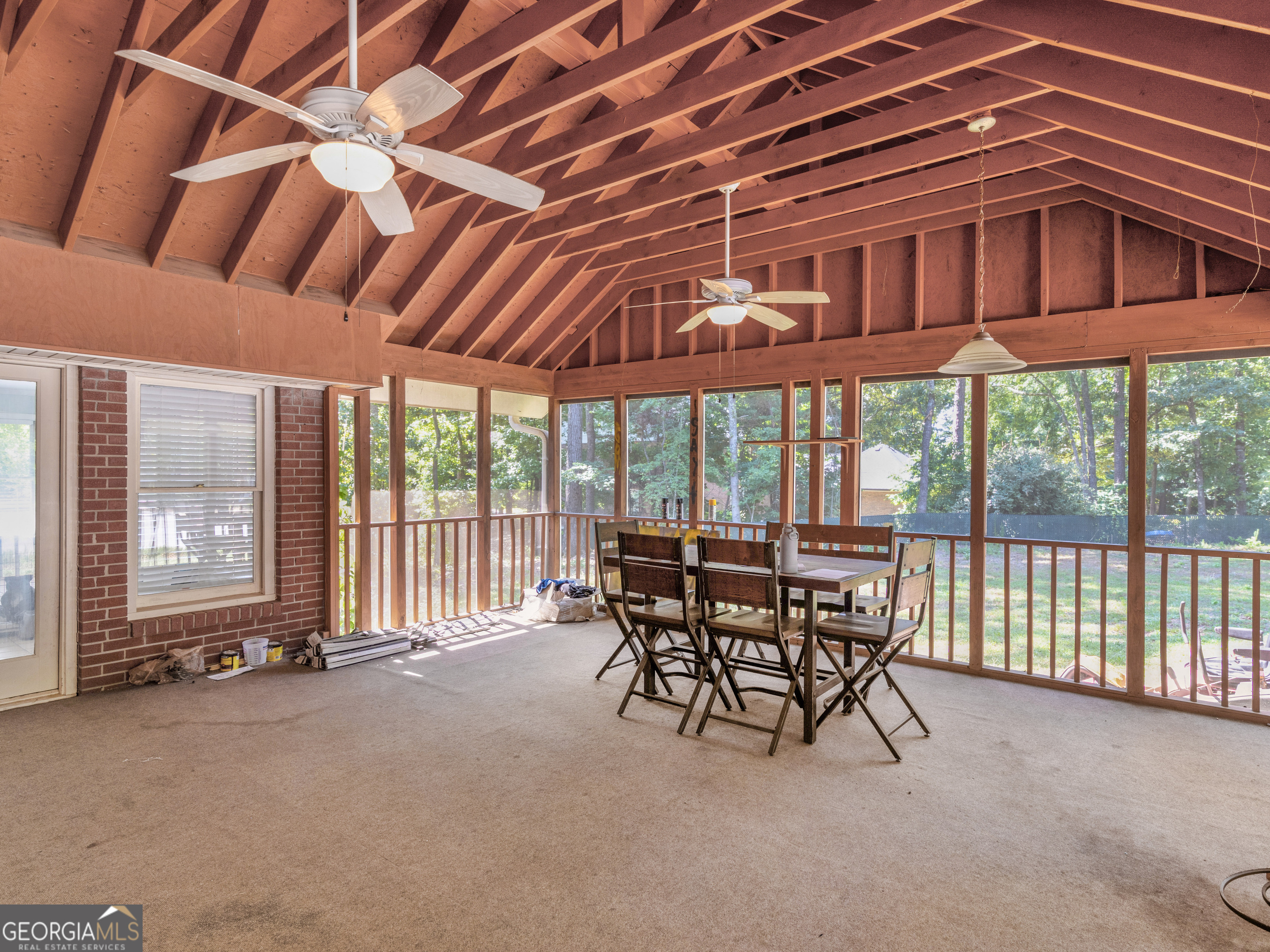 2585 Wildwood Court