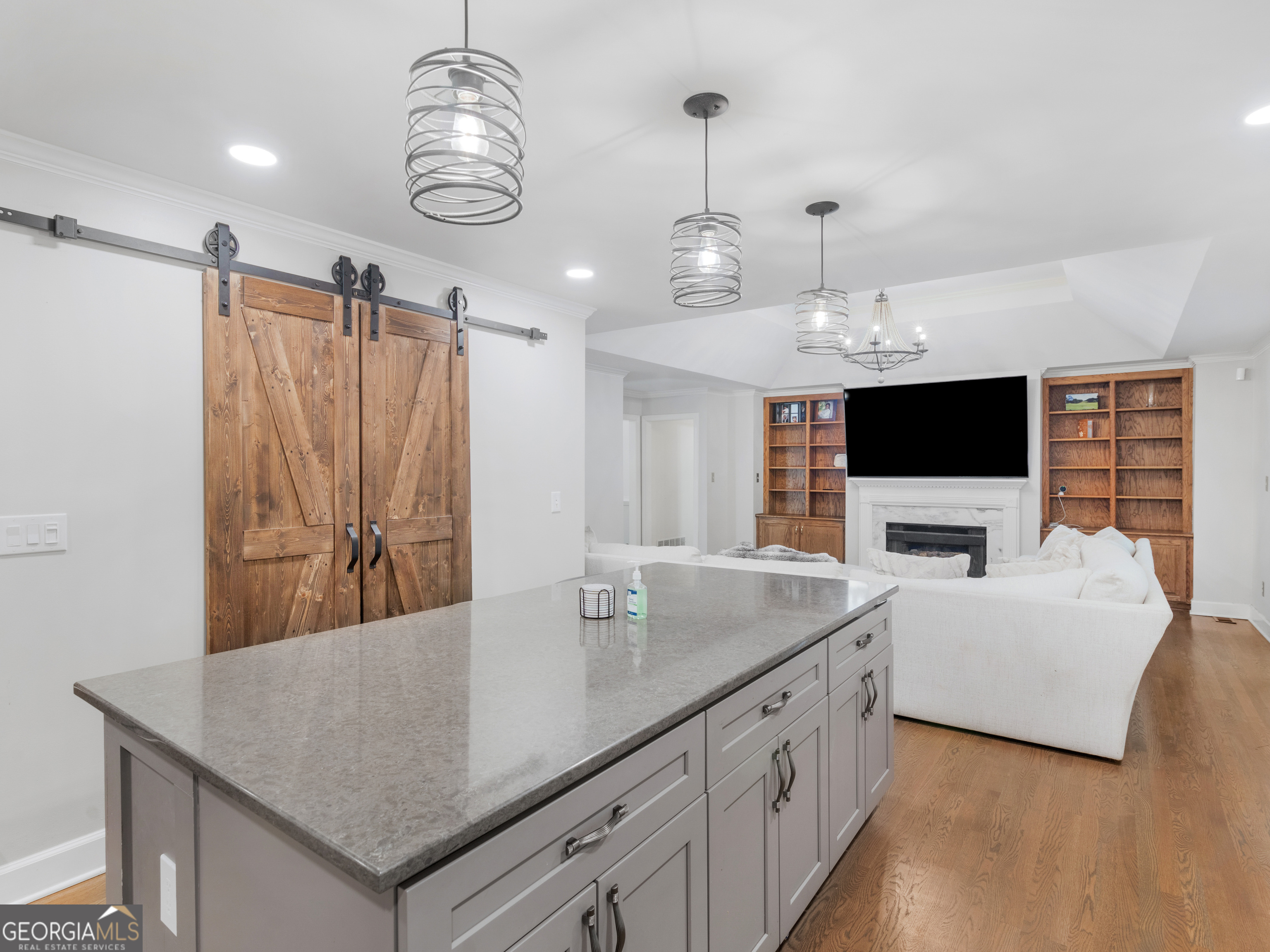 2585 Wildwood Court