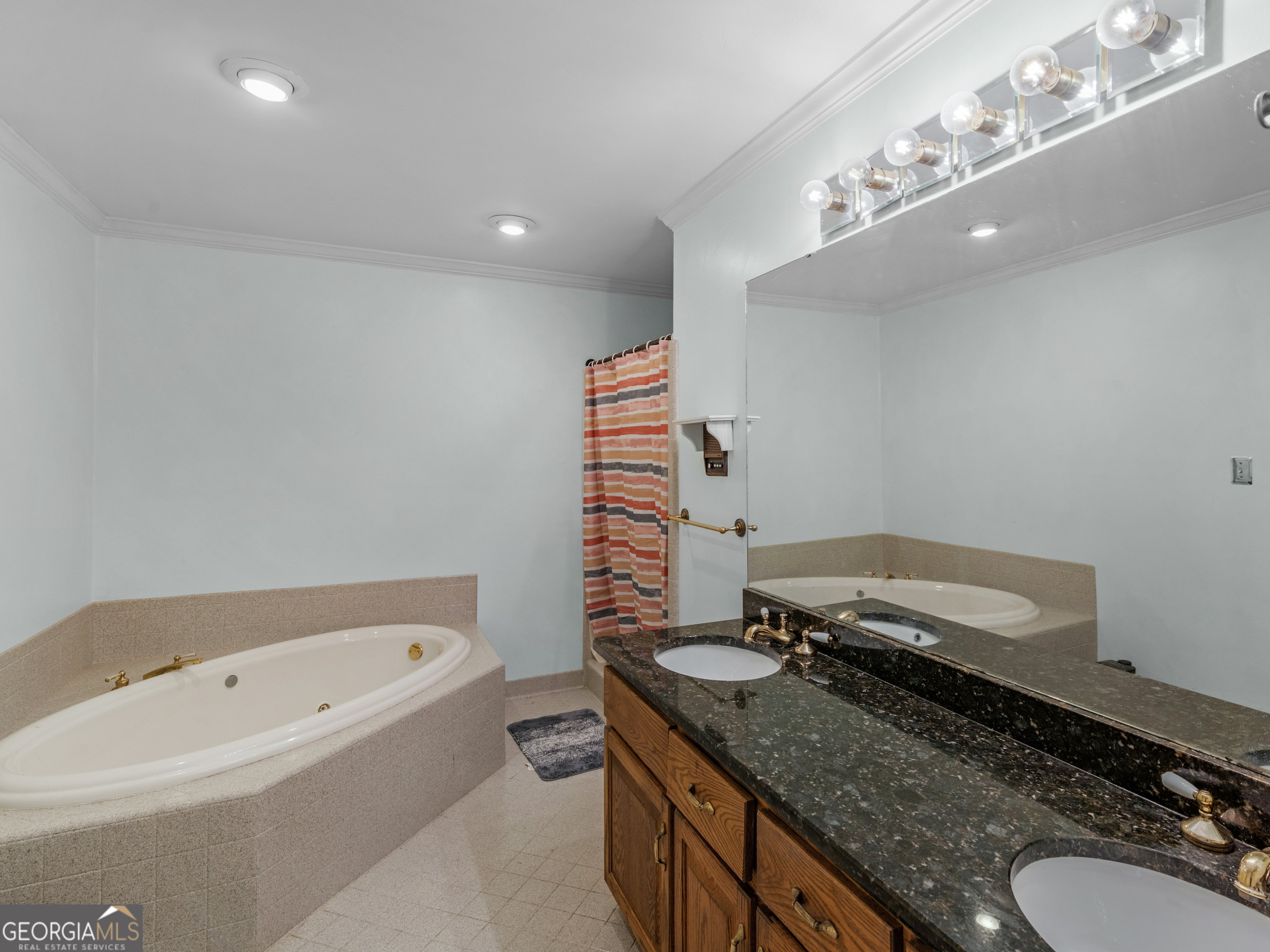2585 Wildwood Court