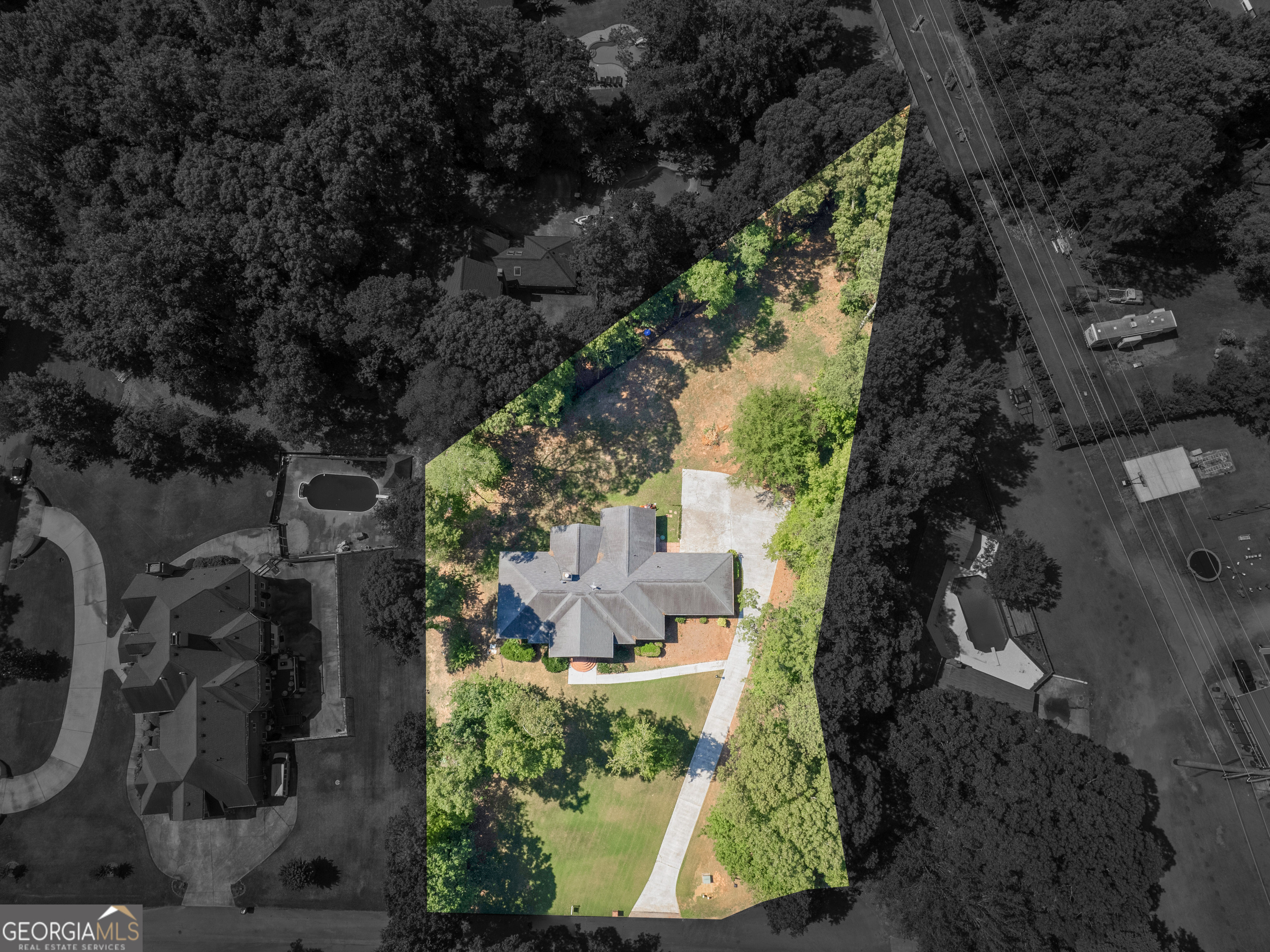2585 Wildwood Court