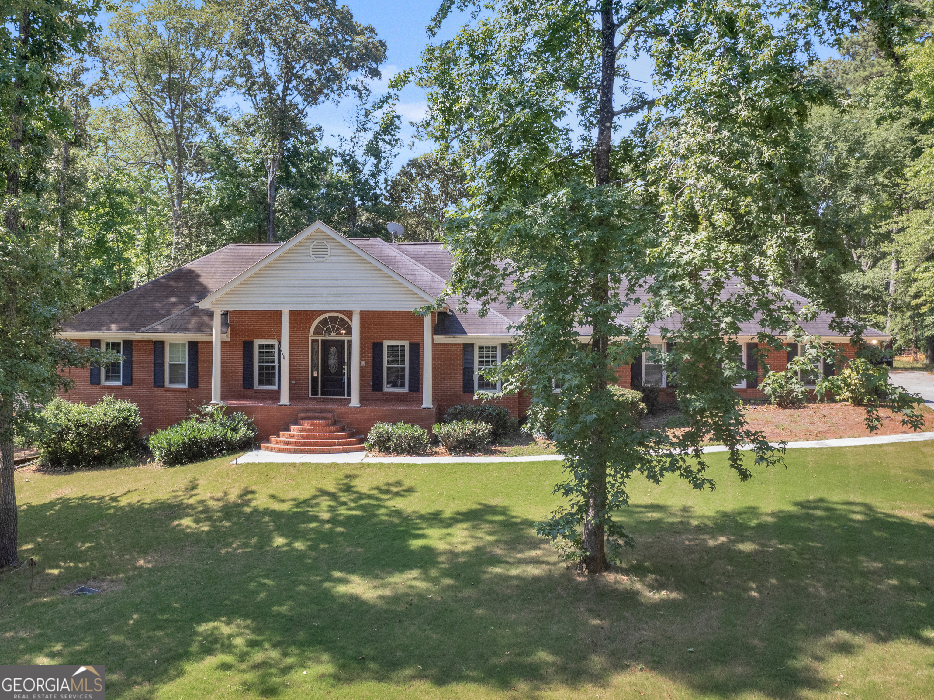 2585 Wildwood Court