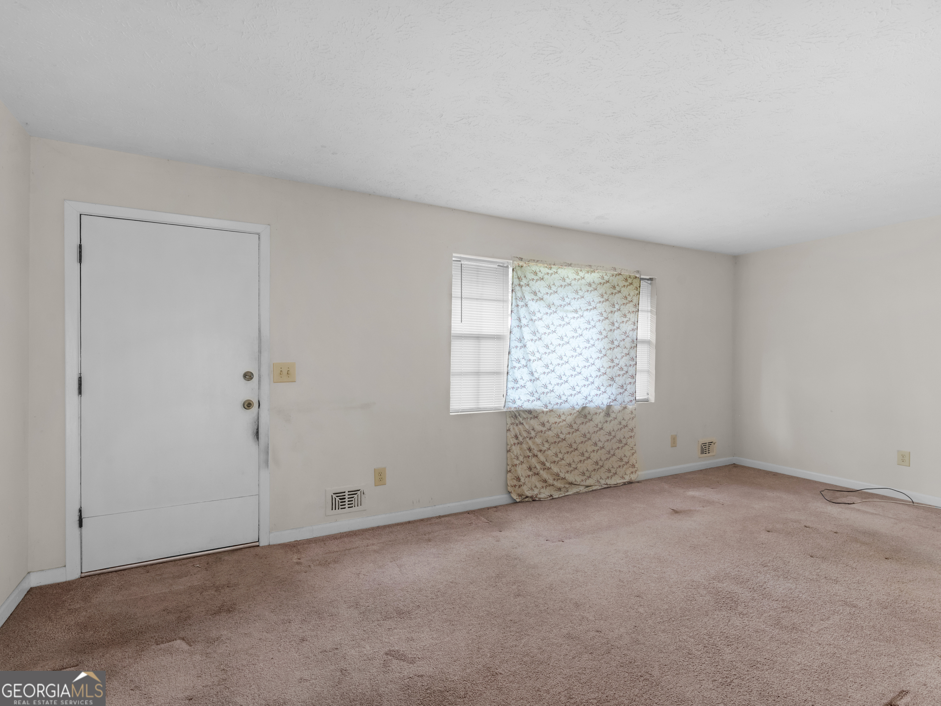 206 W Windemere Way