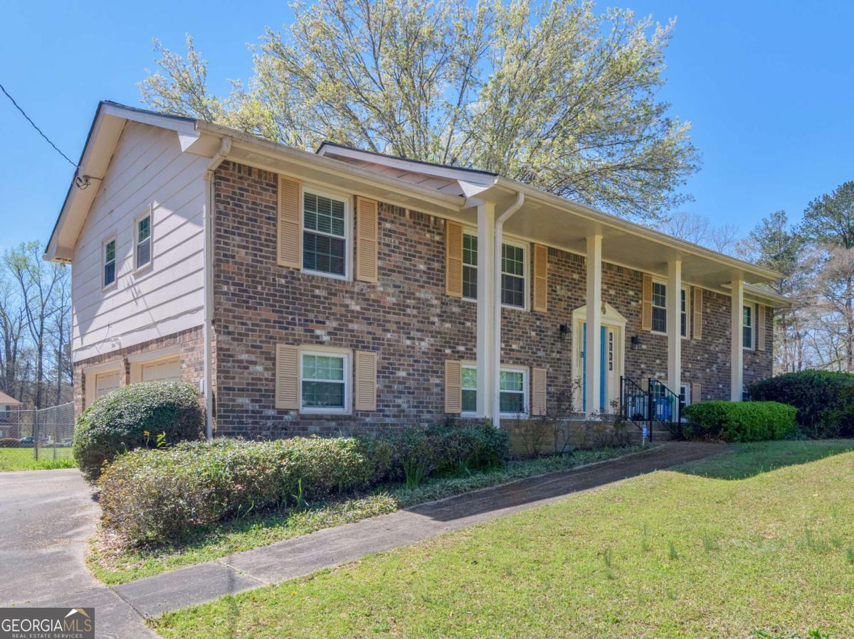 765 Swamp Creek Drive