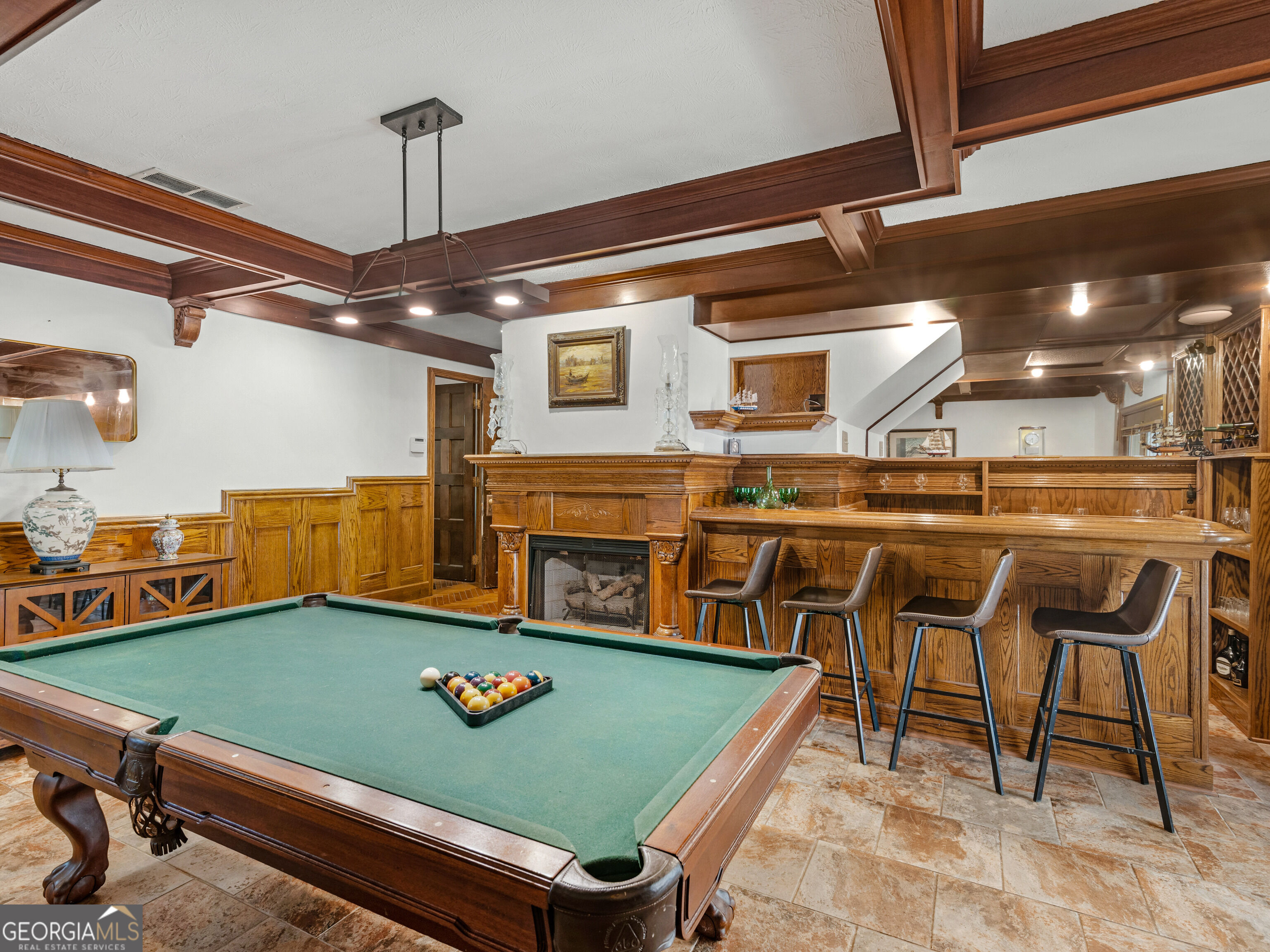 2440 Emerald Drive