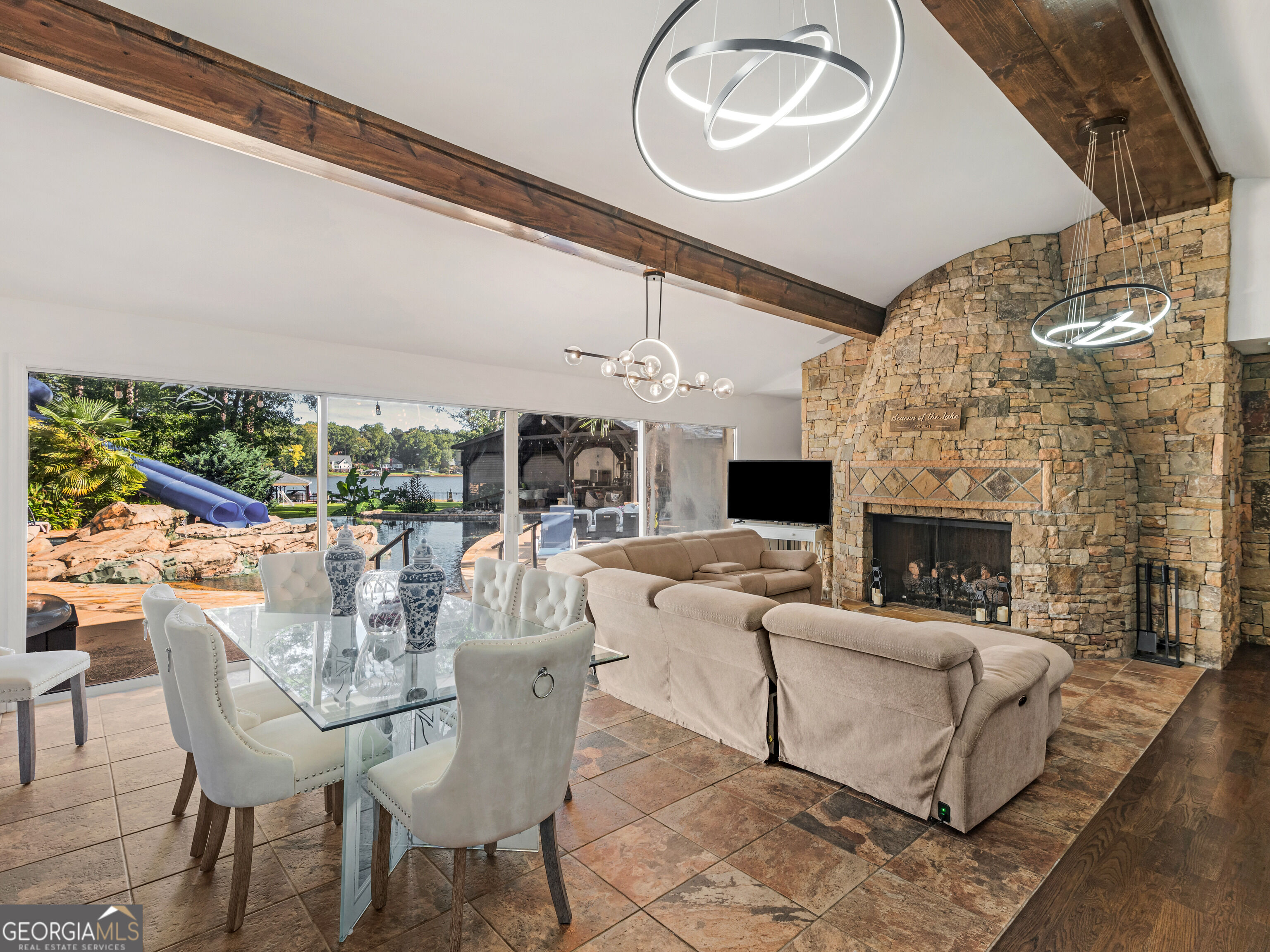 2440 Emerald Drive