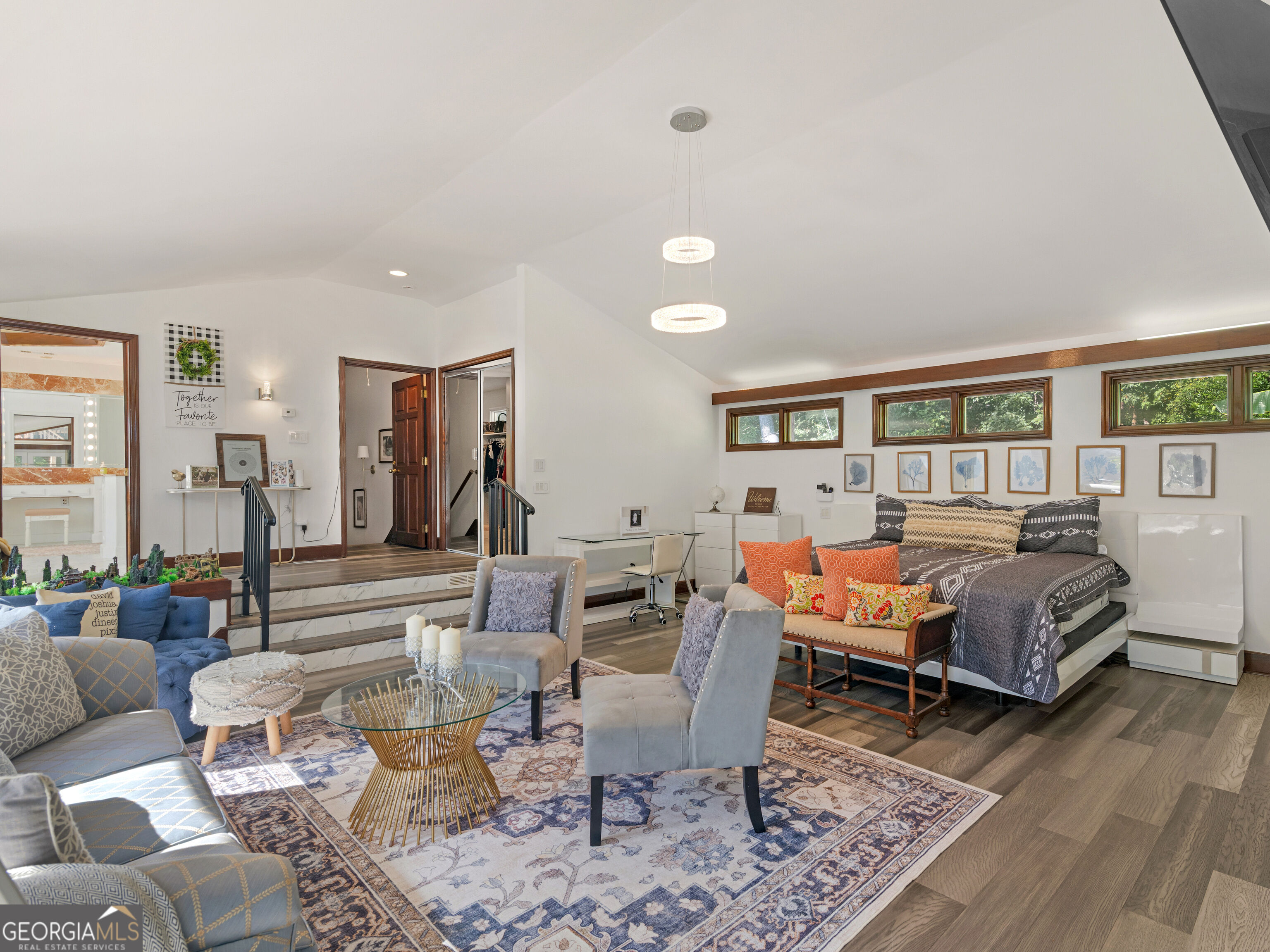 2440 Emerald Drive