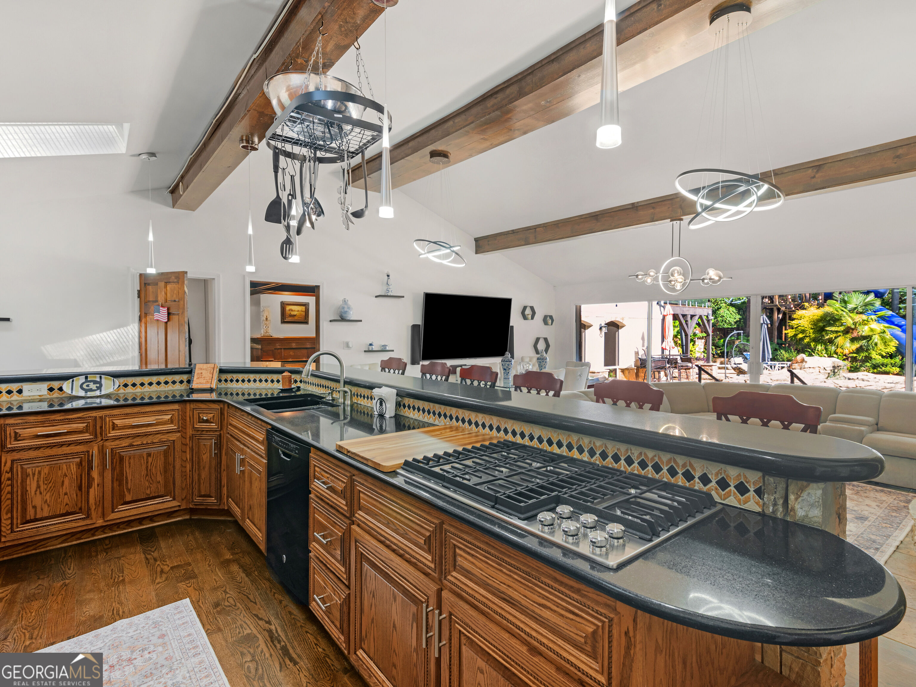 2440 Emerald Drive