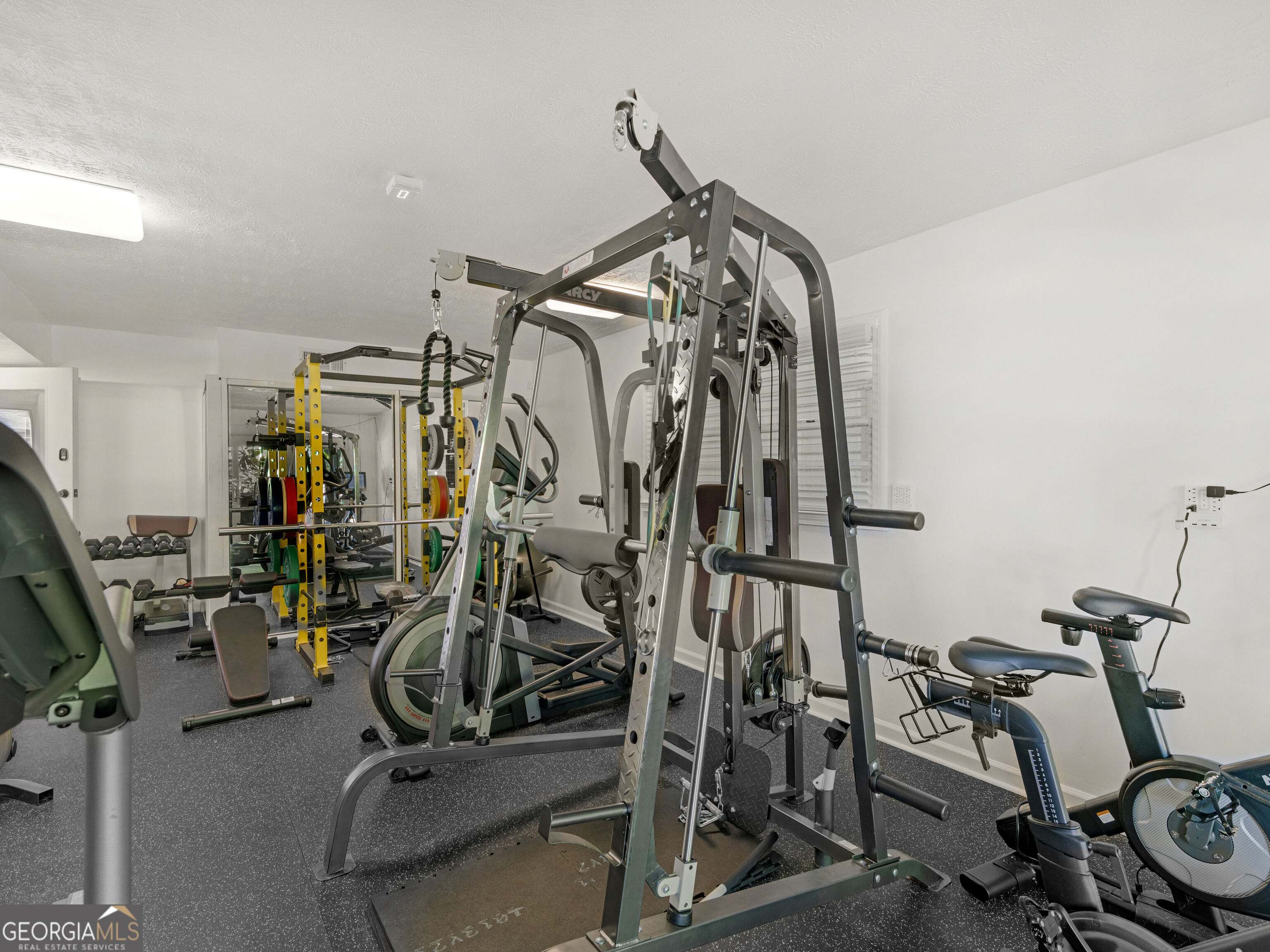 2440 Emerald Drive
