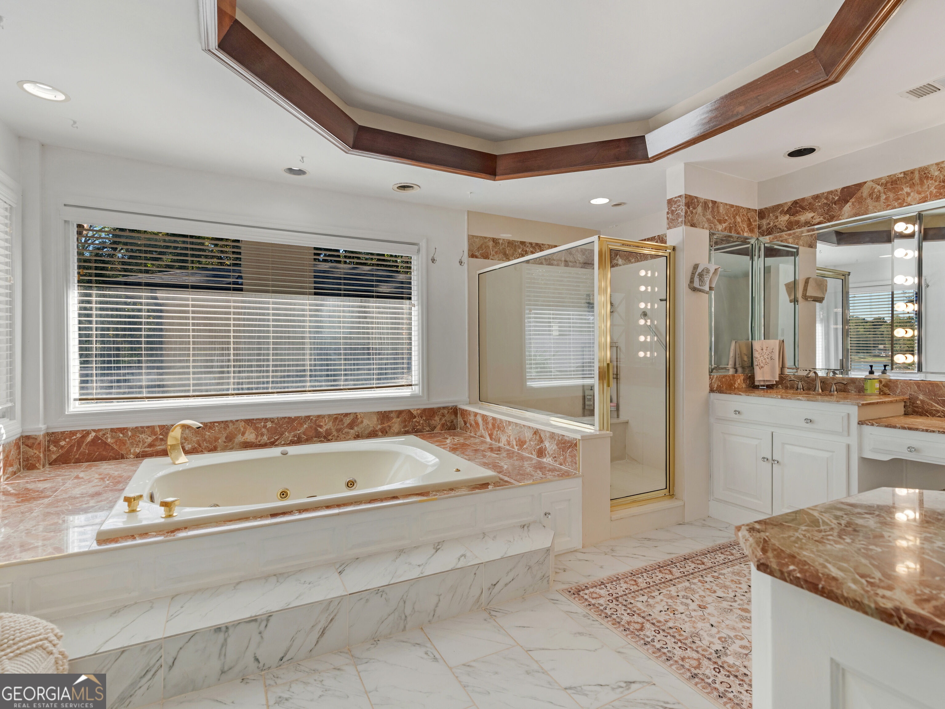 2440 Emerald Drive