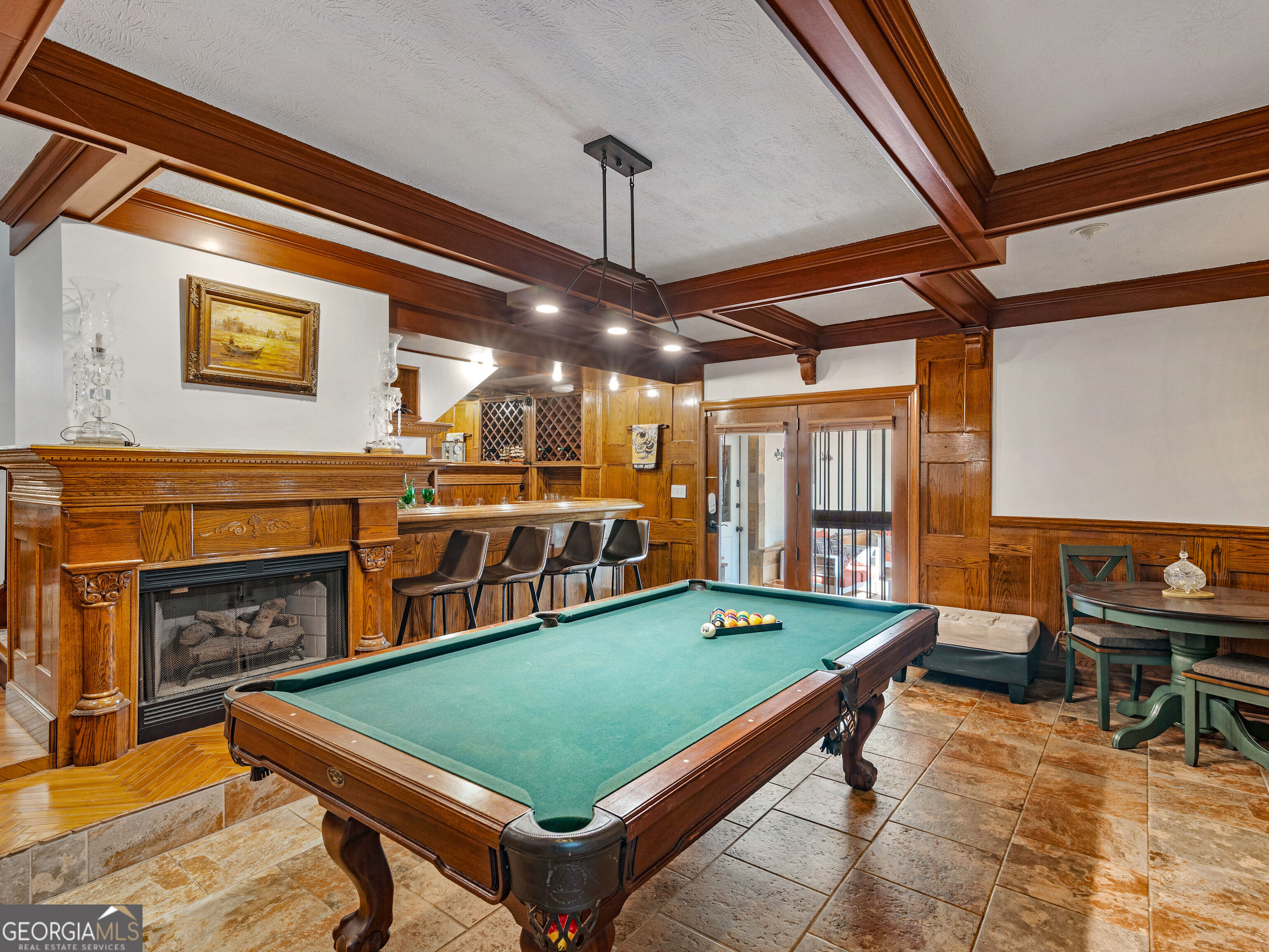 2440 Emerald Drive