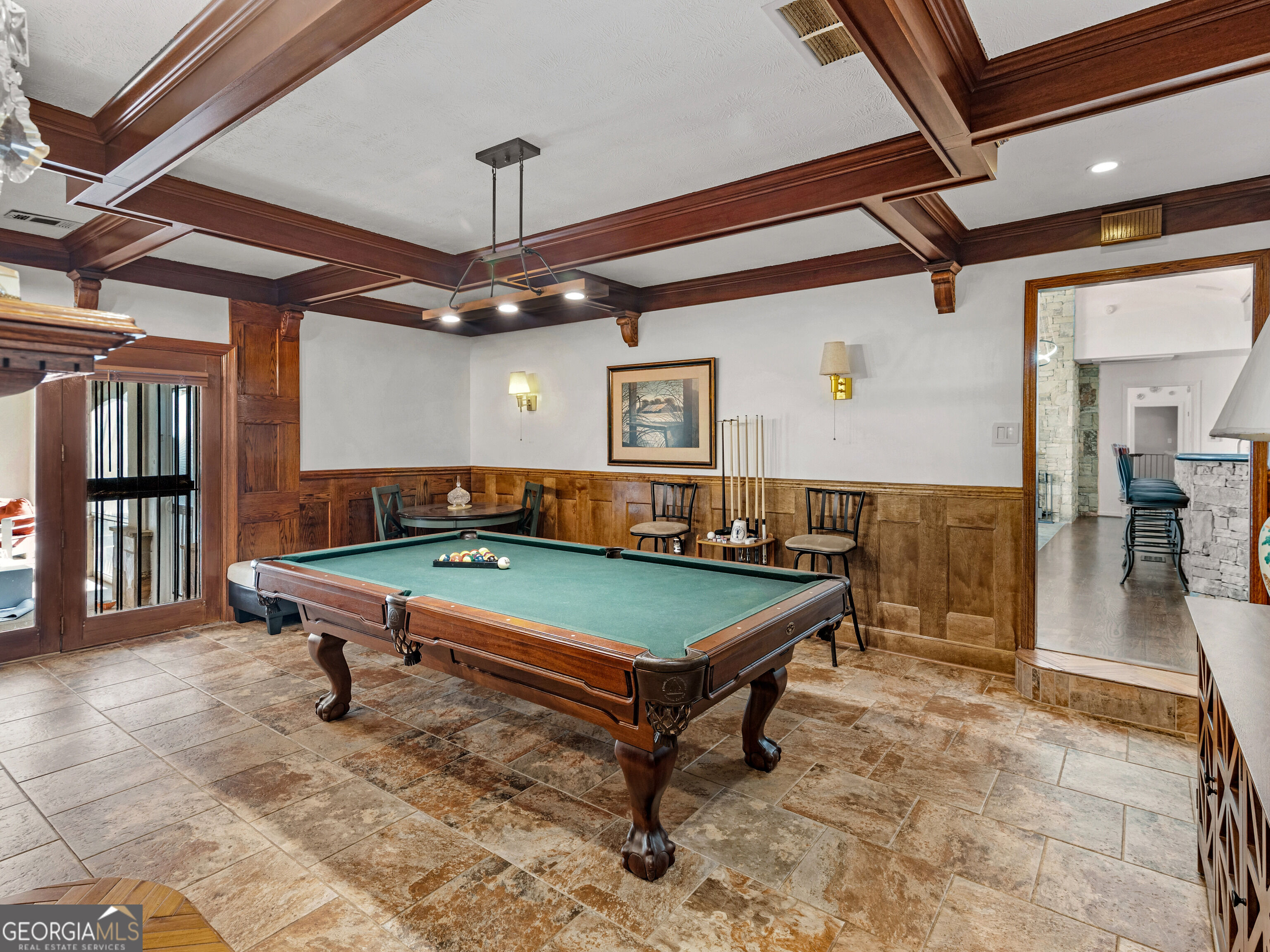 2440 Emerald Drive
