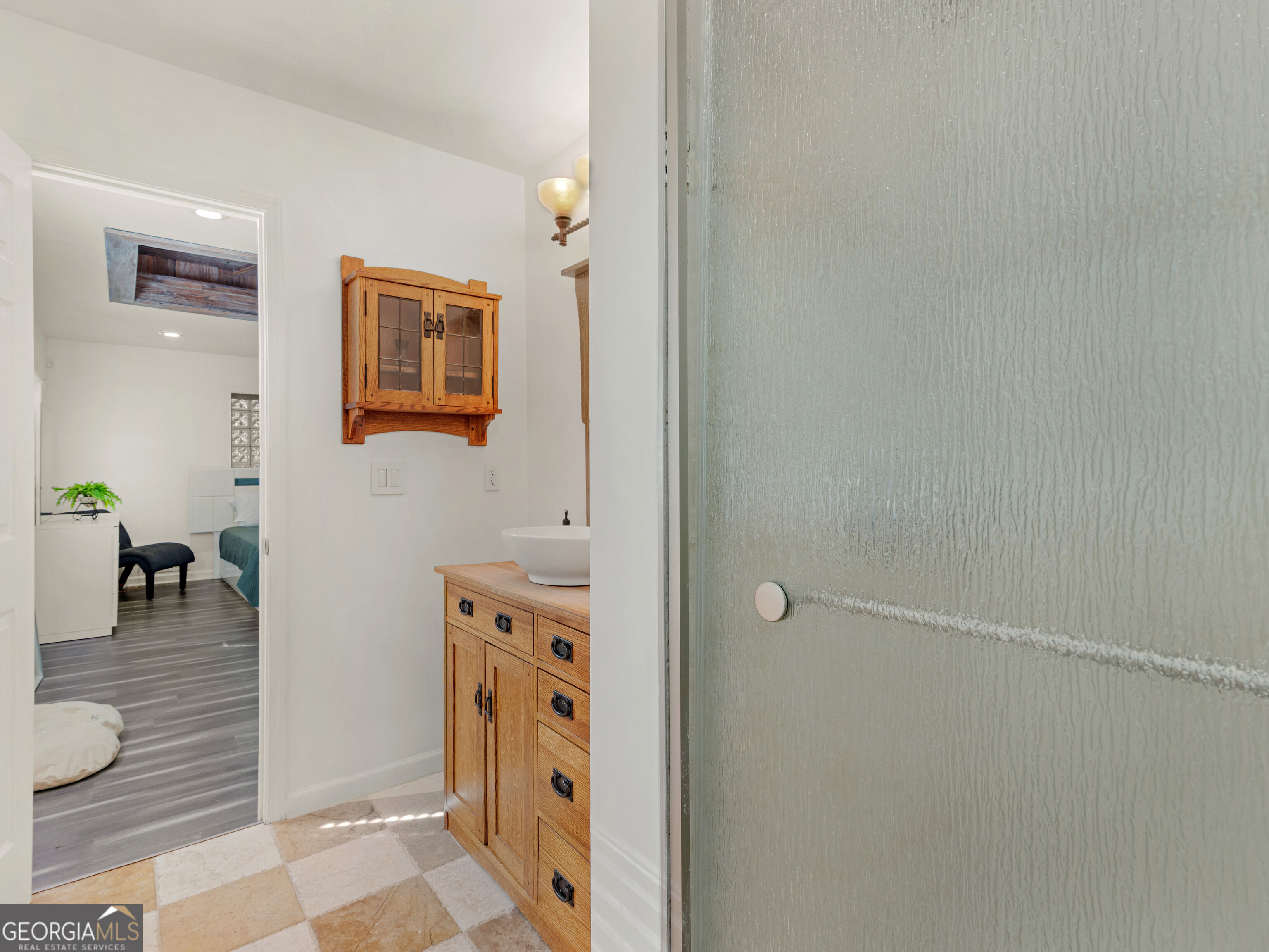2440 Emerald Drive