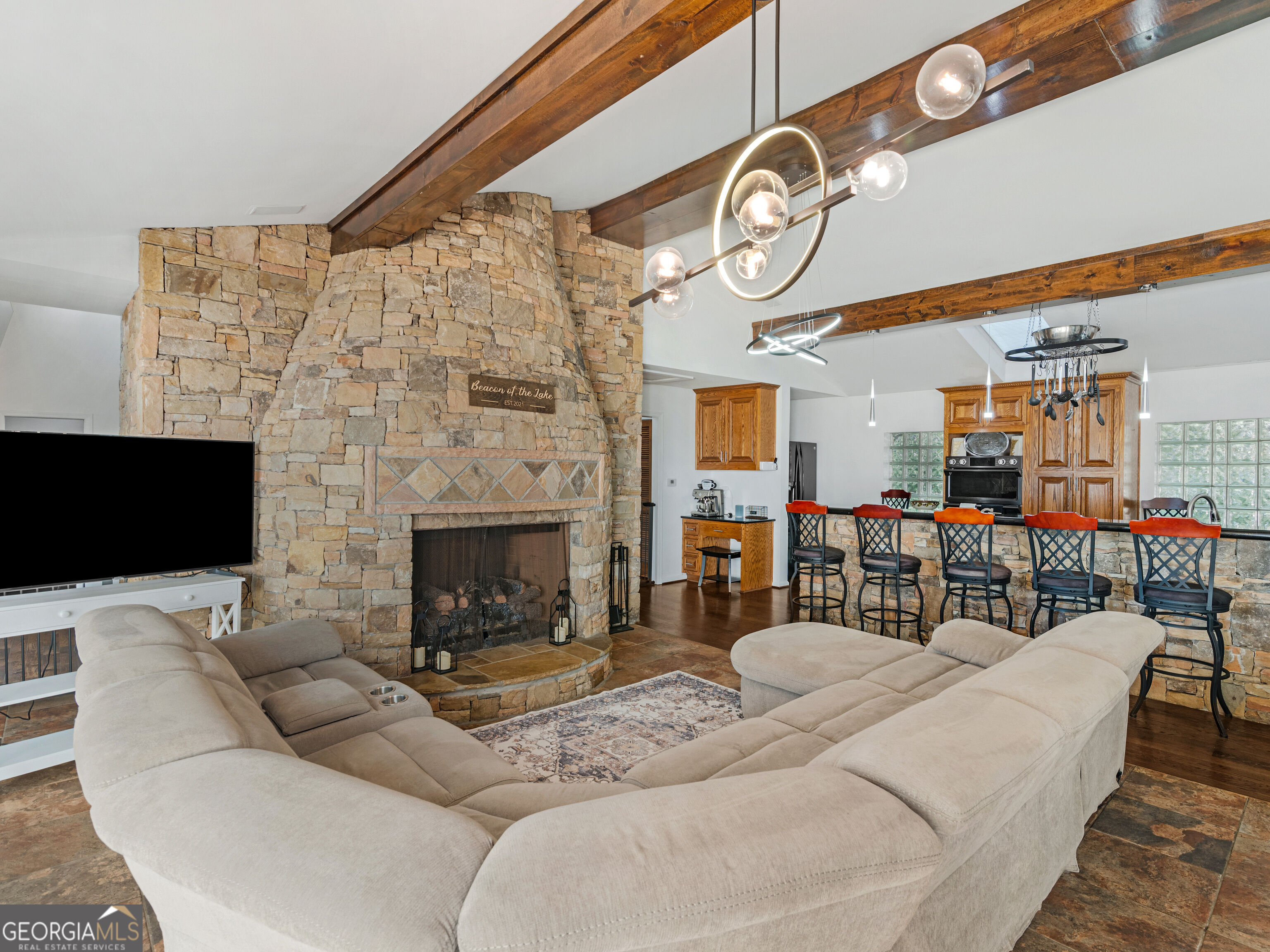 2440 Emerald Drive