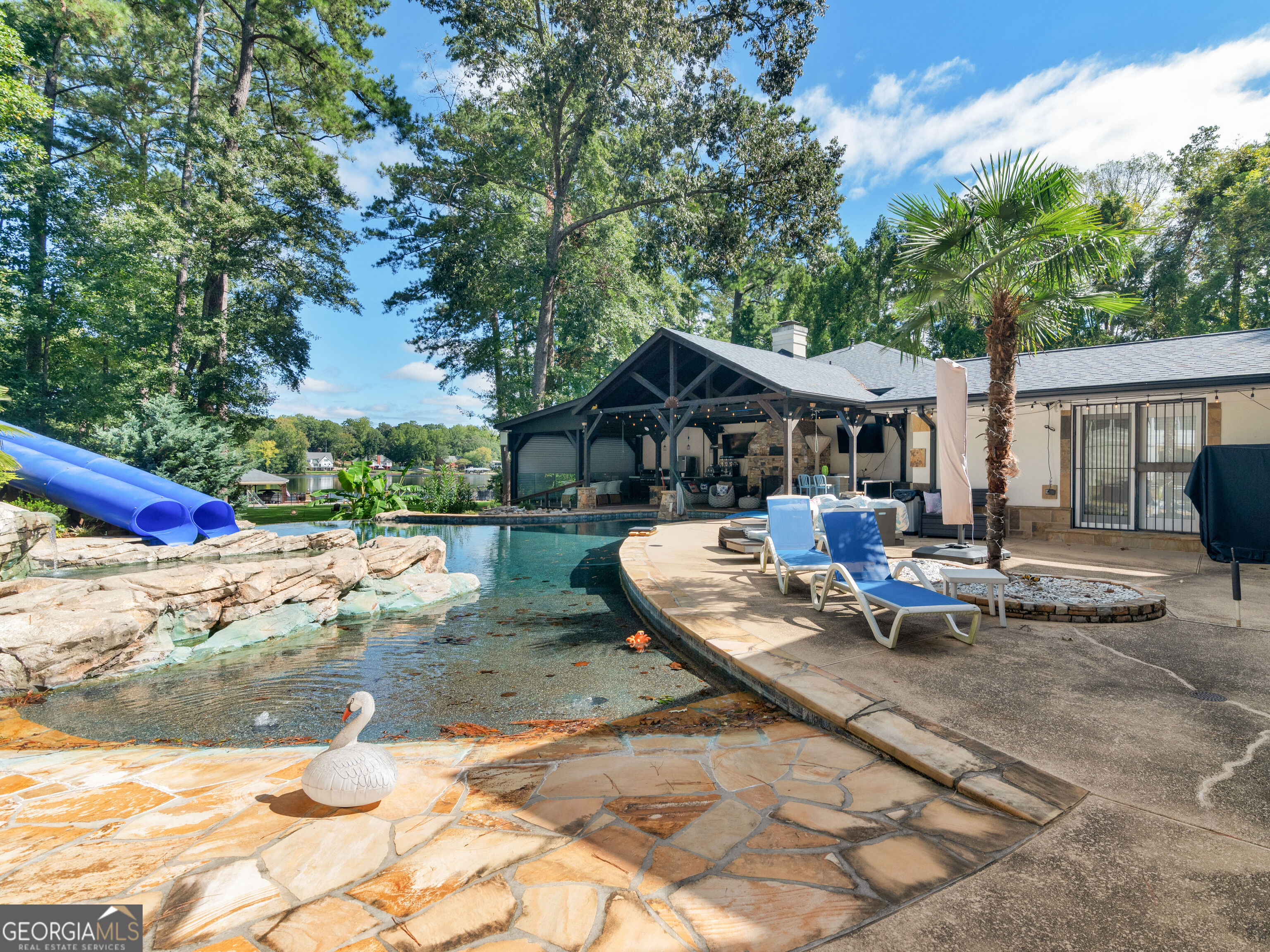 2440 Emerald Drive