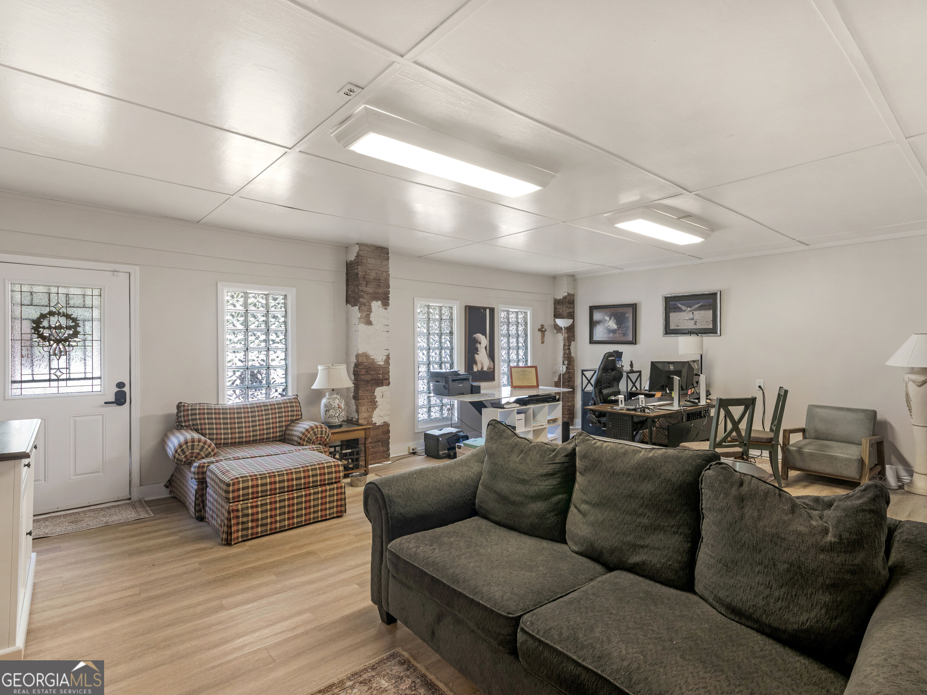 2440 Emerald Drive