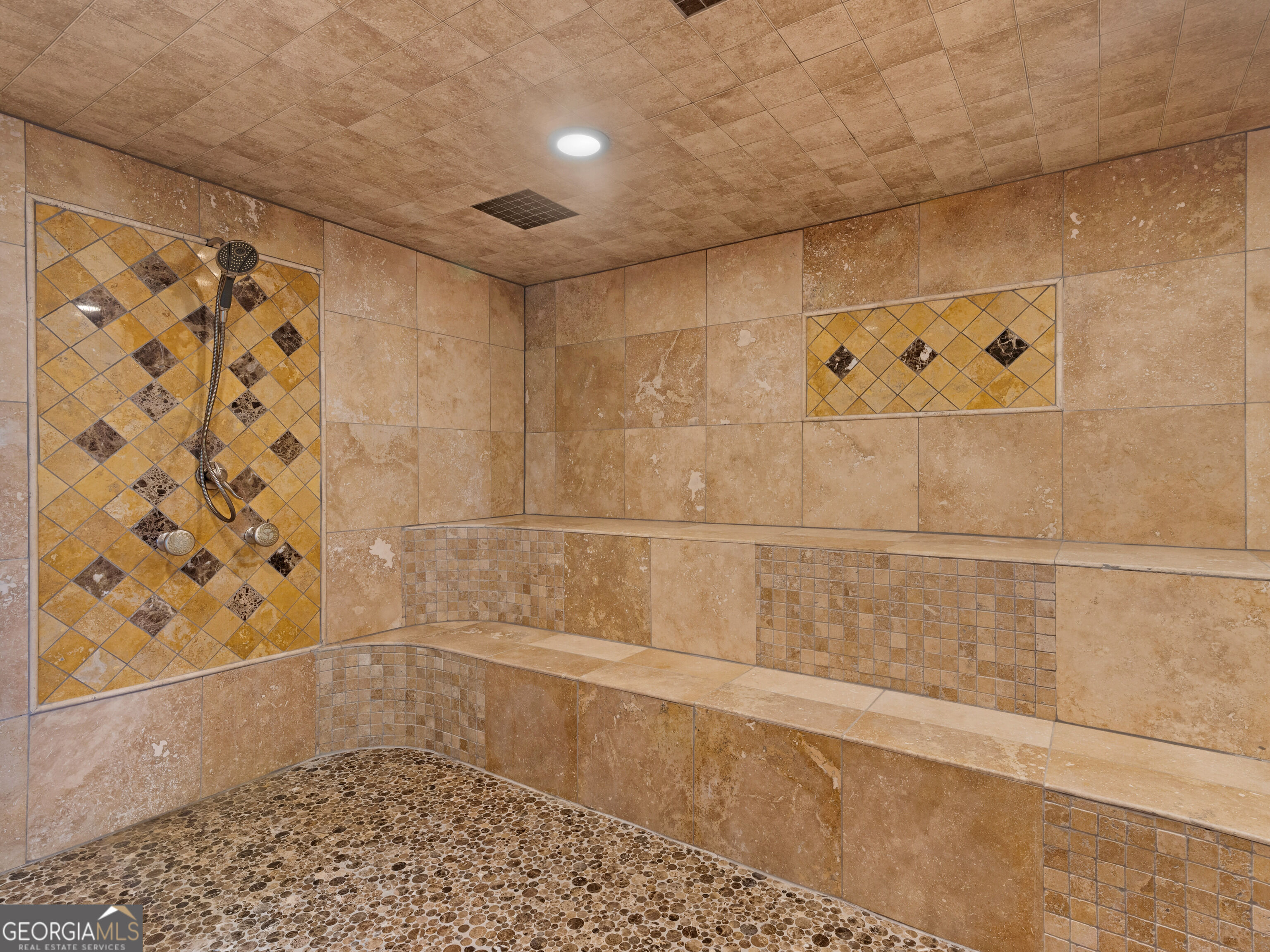 2440 Emerald Drive