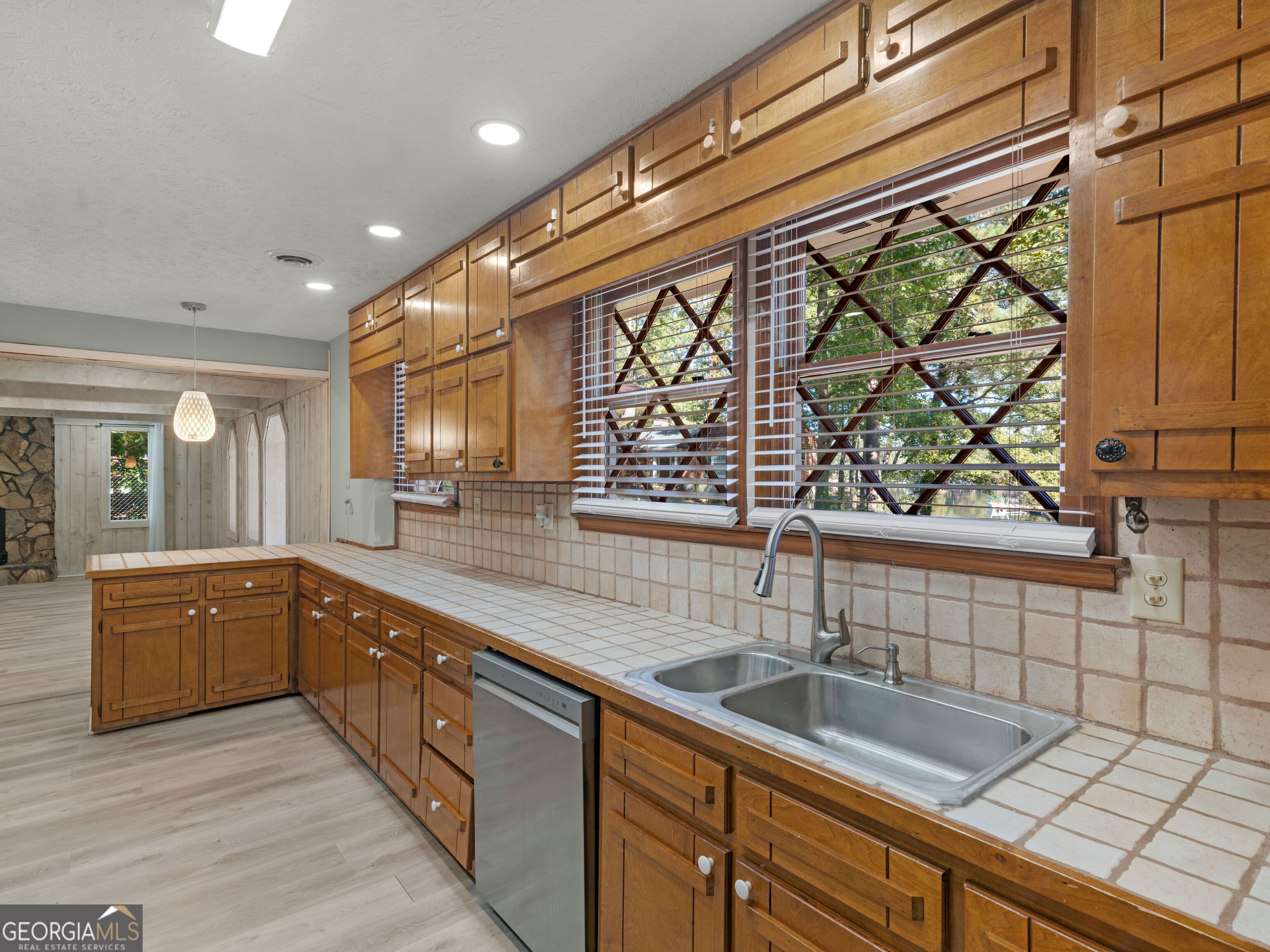 2996 Jodeco Drive