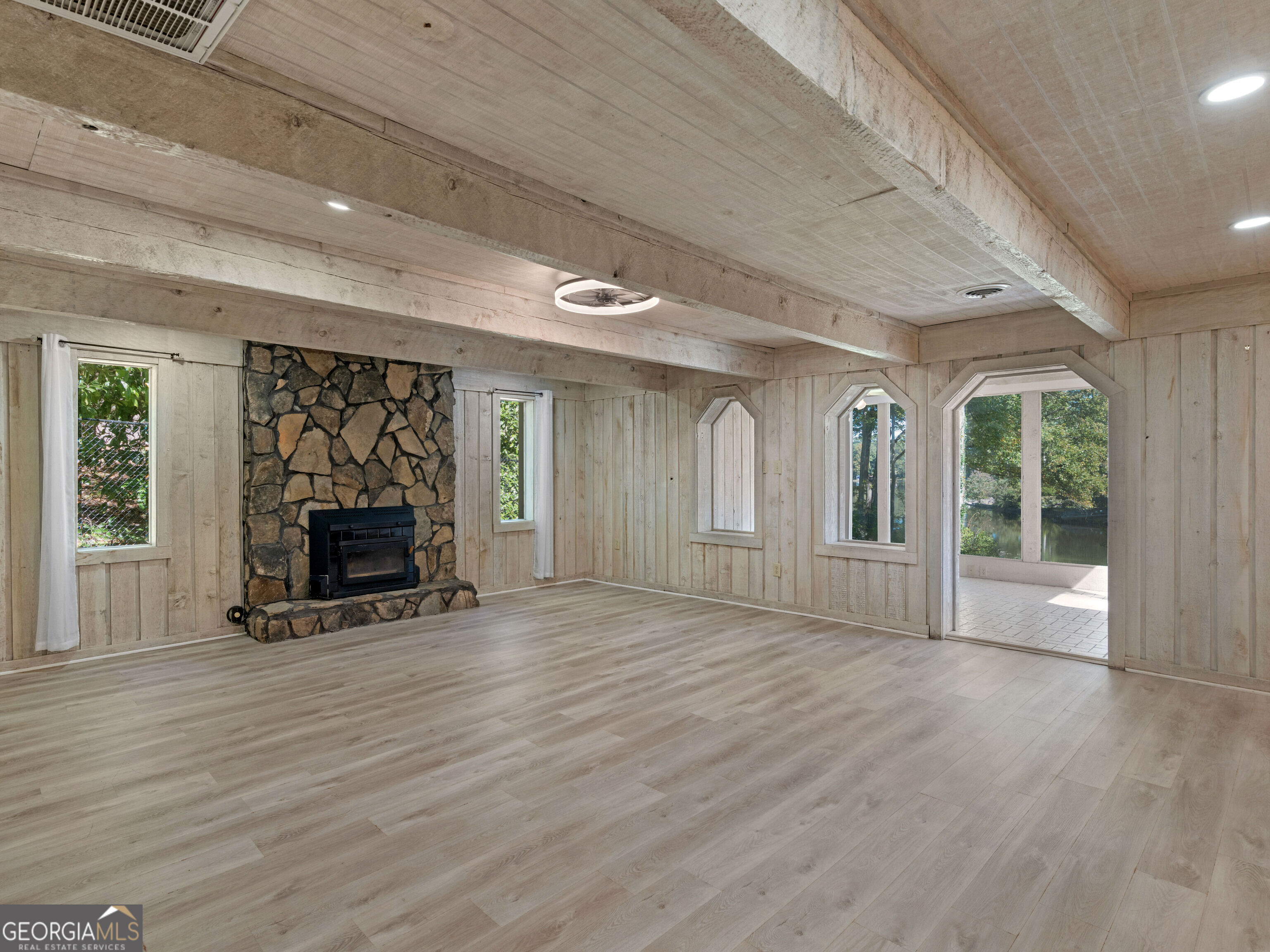 2996 Jodeco Drive