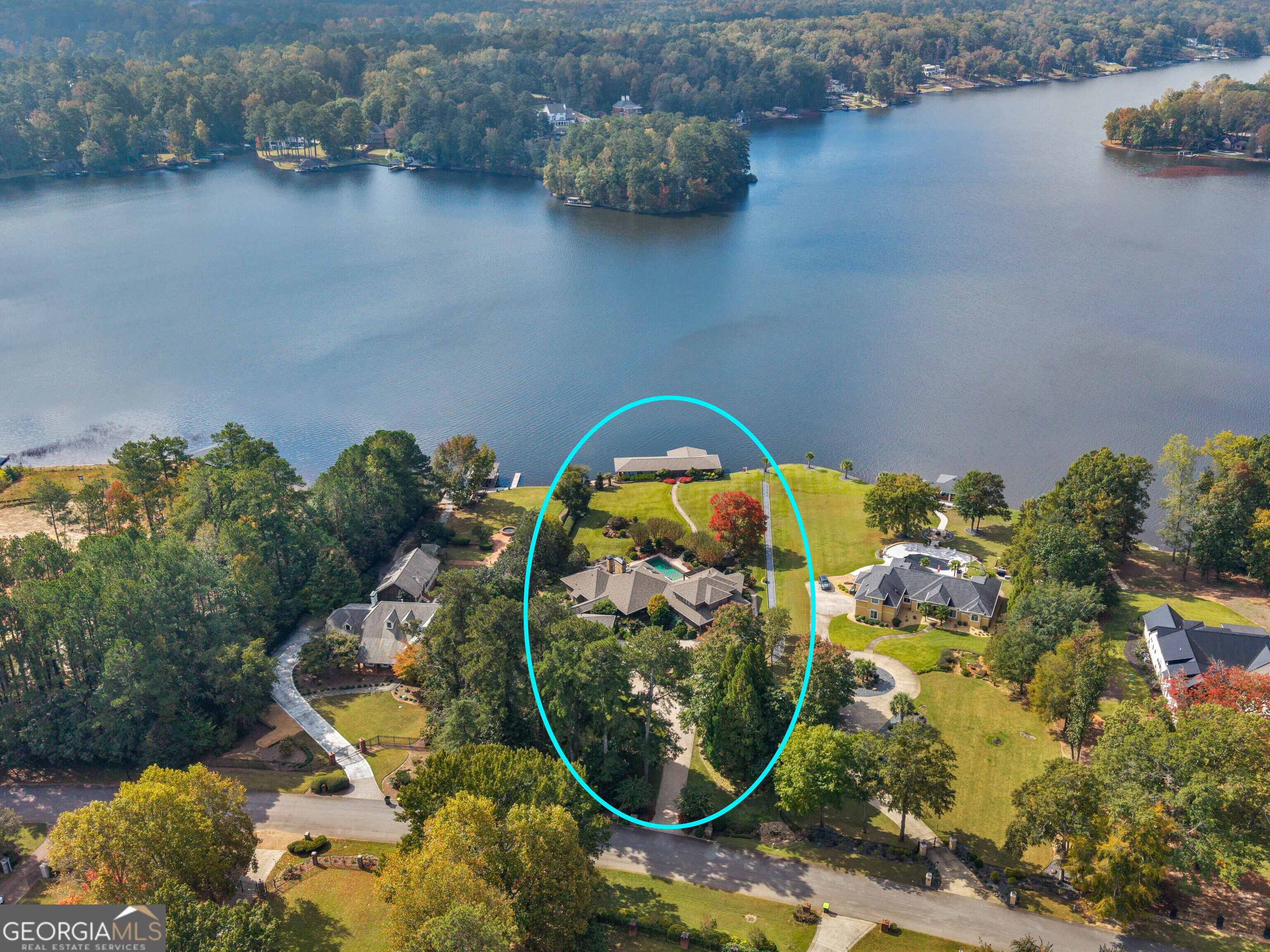 3031 Lake Park Drive
