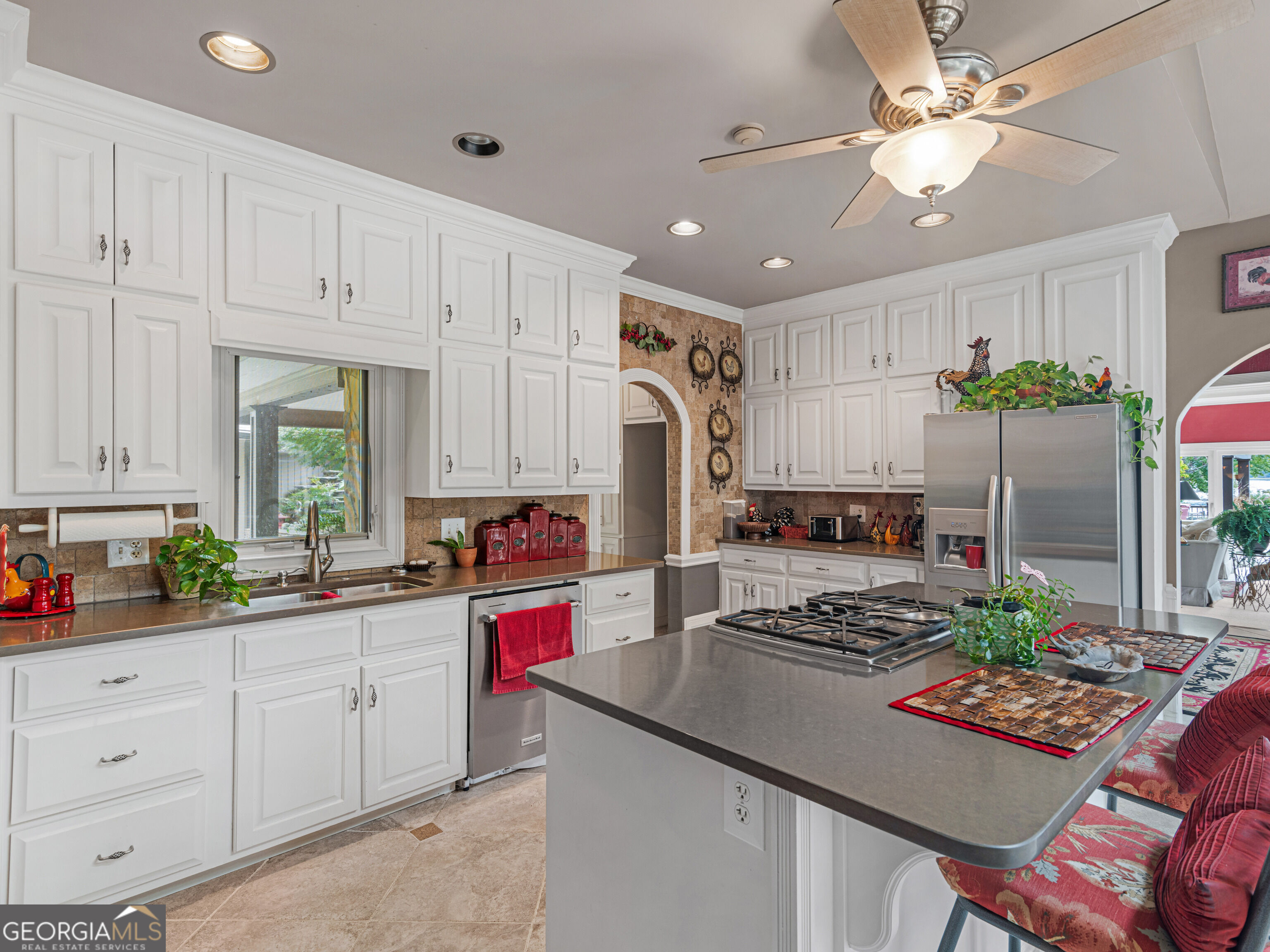 3031 Lake Park Drive