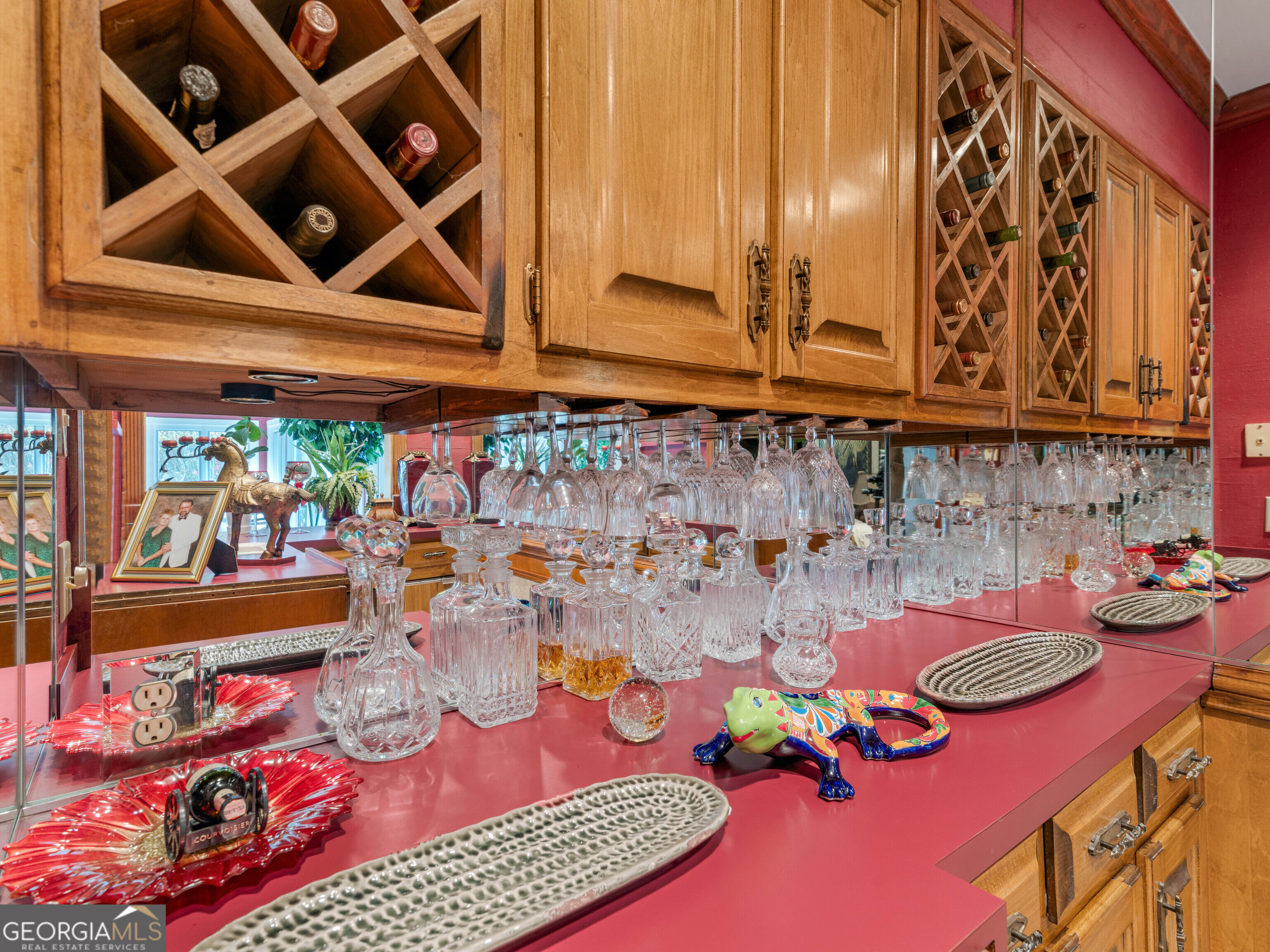 3031 Lake Park Drive