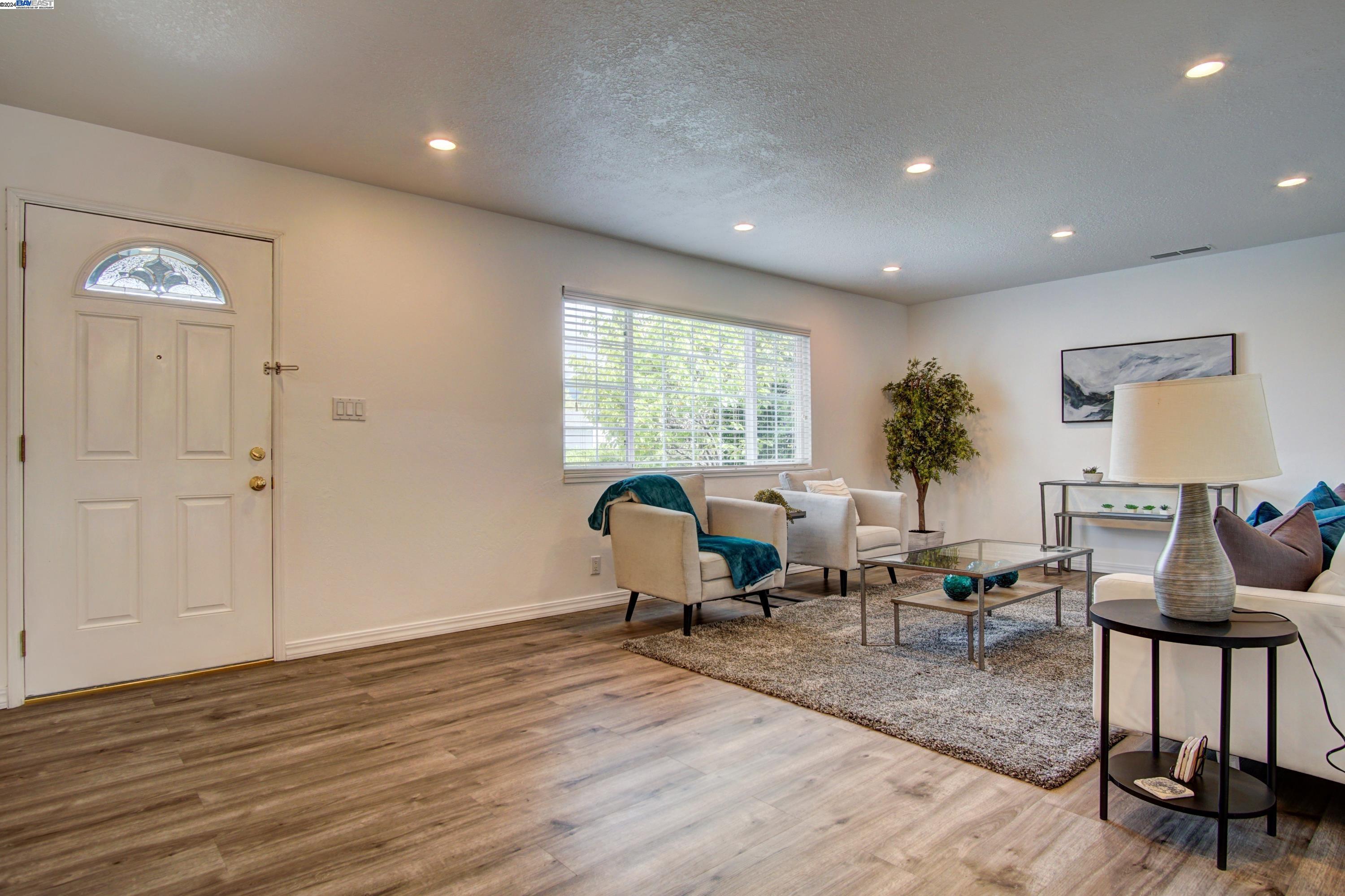 2079 Lockwood Drive