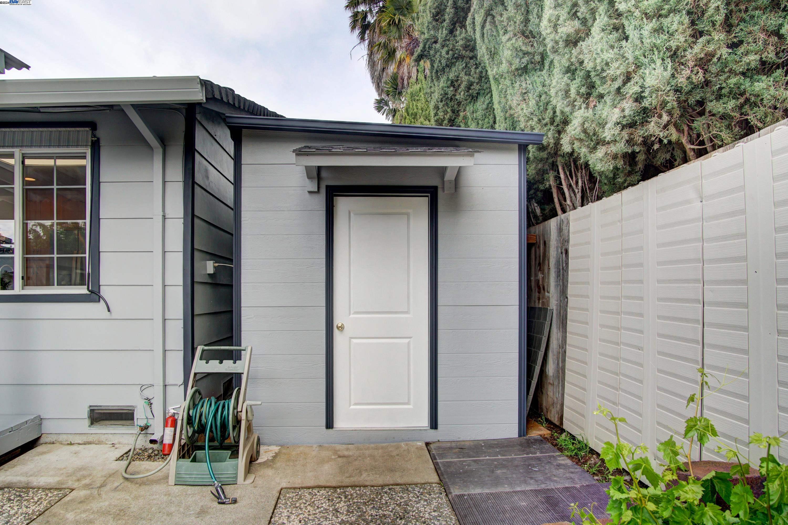 2079 Lockwood Drive