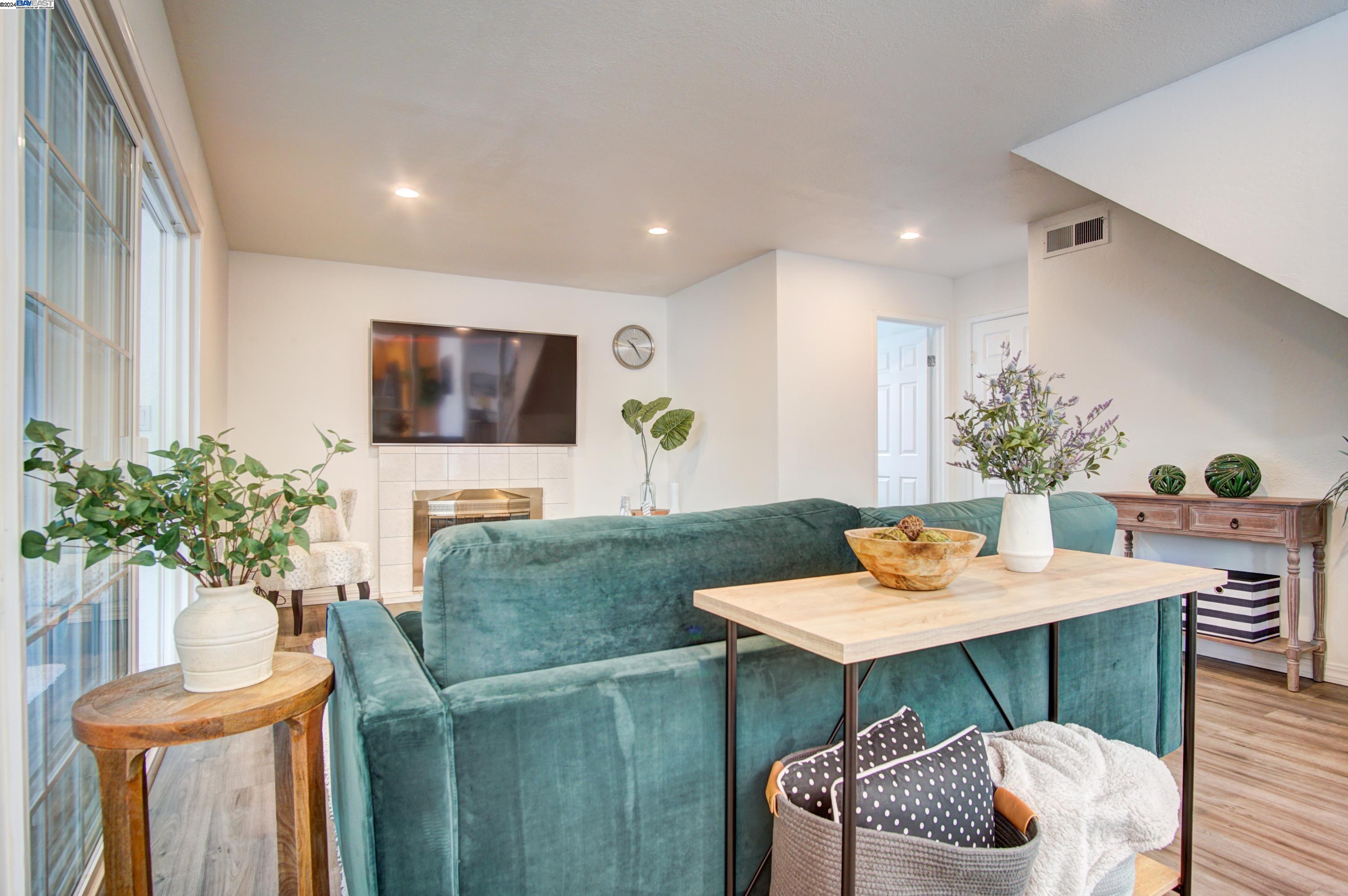 2079 Lockwood Drive