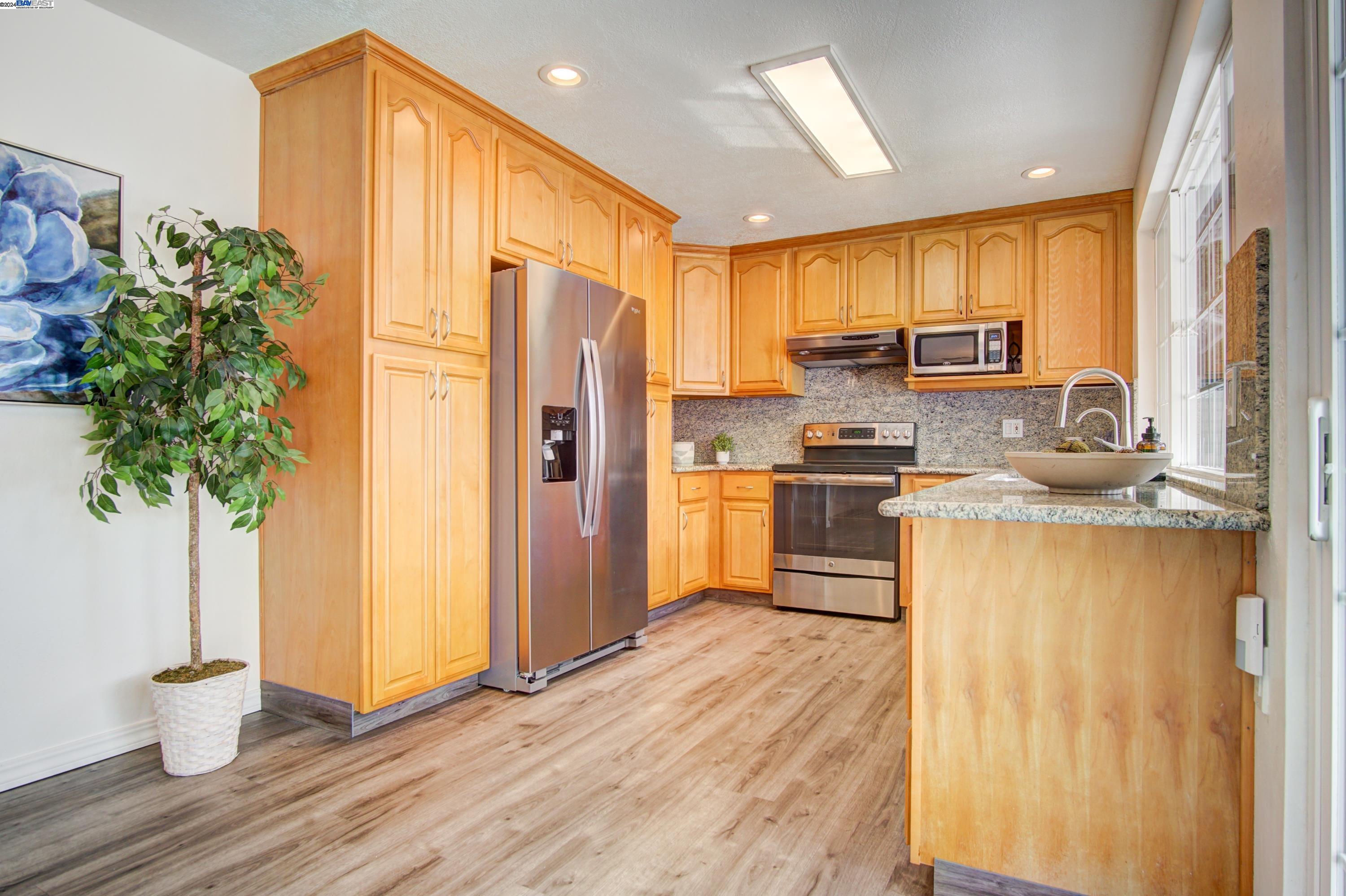 2079 Lockwood Drive