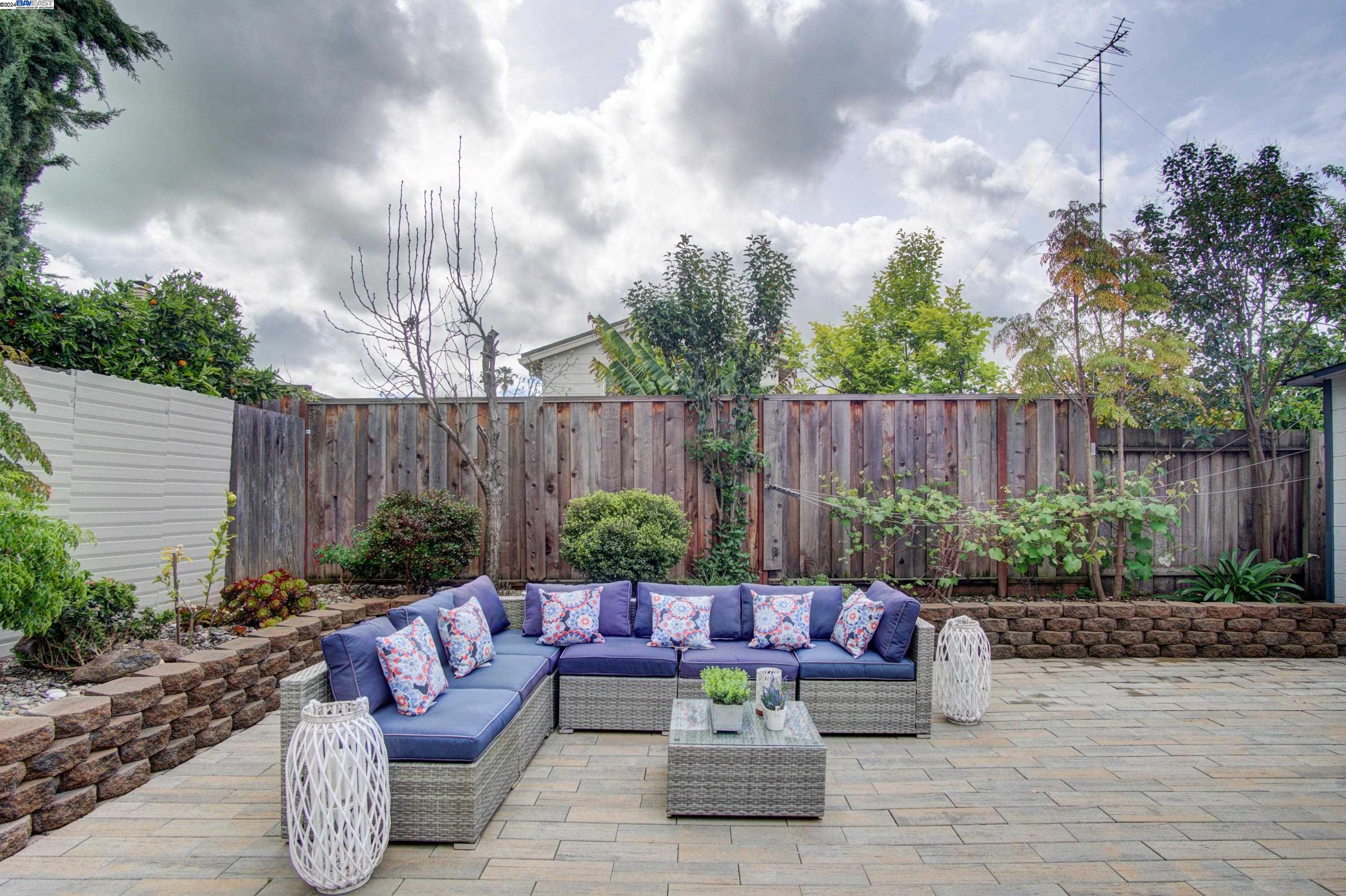 2079 Lockwood Drive